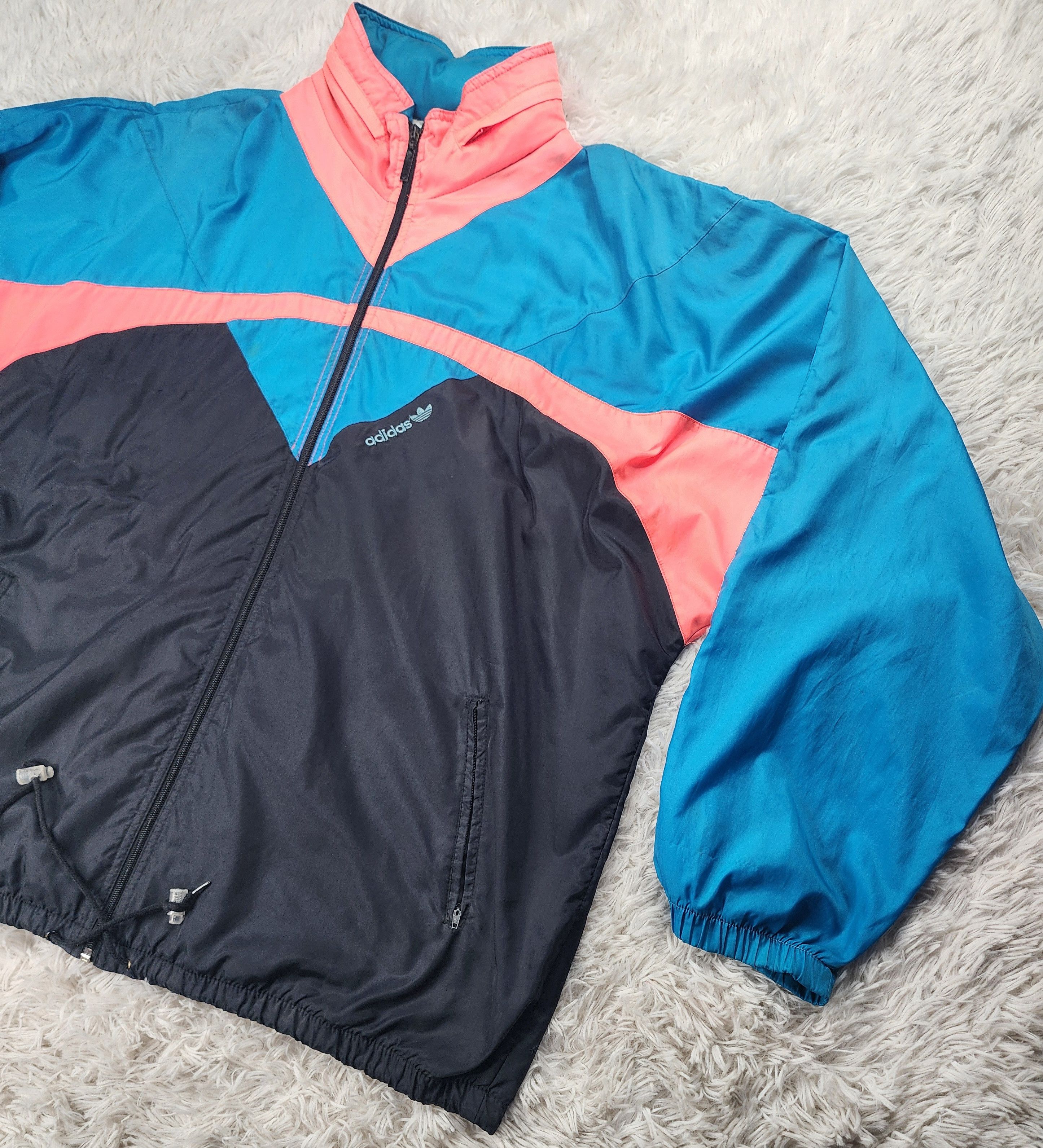 Adidas Vintage 90s Adidas windbreaker hoodied jacket Size US L / EU 52-54 / 3 - 2 Thumbnail