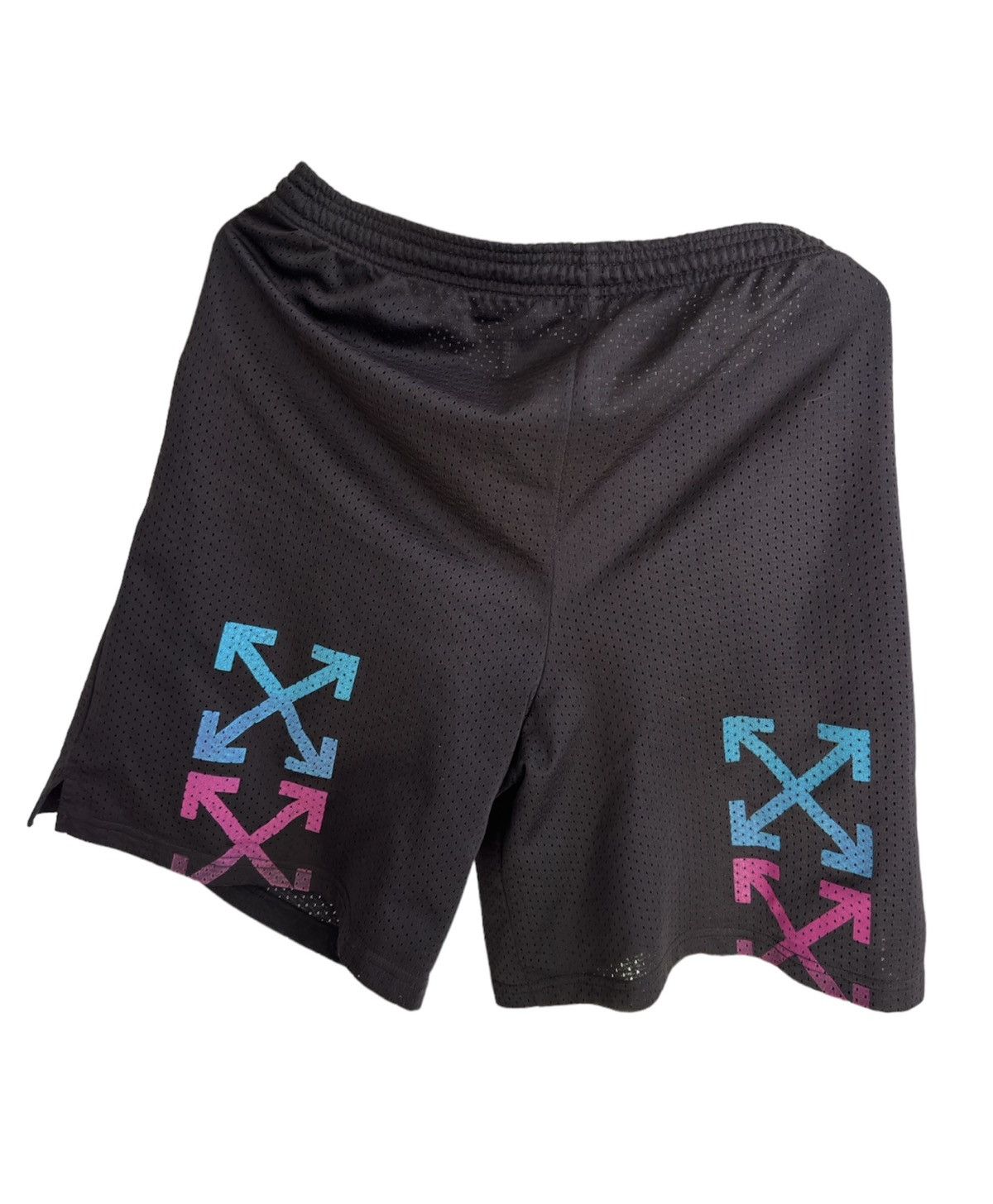 image of Off White Off-White Gradient Arrow Mesh Shorts in Black, Men's (Size 32)