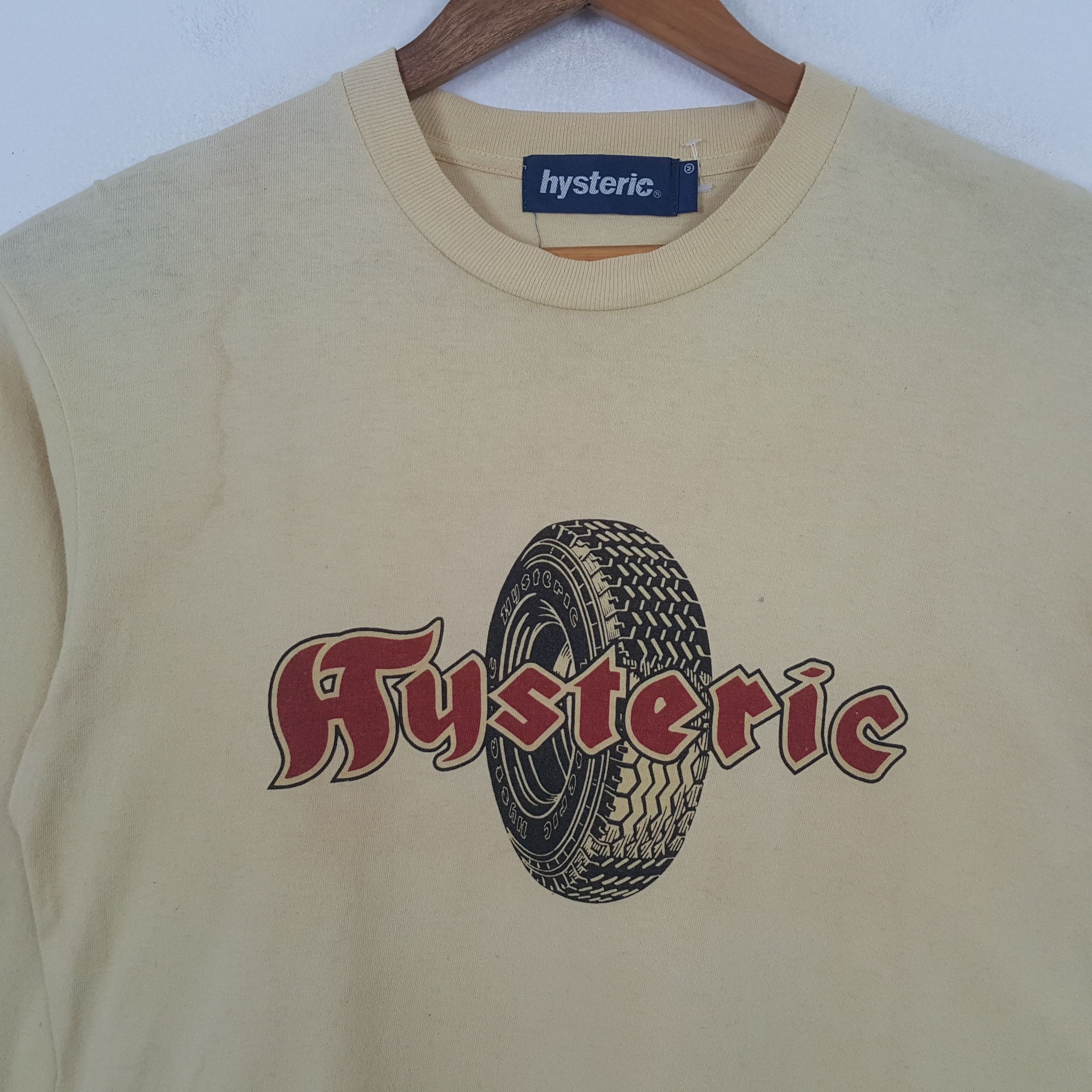 Hysteric Glamour Vintage HYSTERIC GLAMOUR Fashion Brand T-shirt C285N5 Size US M / EU 48-50 / 2 - 2 Thumbnail