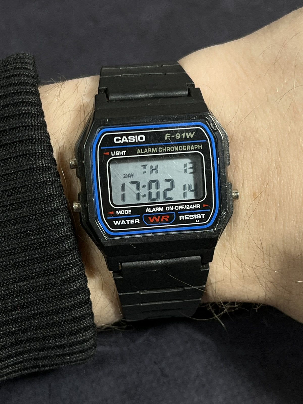 Casio Classic Casio F-91W Digital Watch Japanese Quartz Size ONE SIZE - 6 Thumbnail