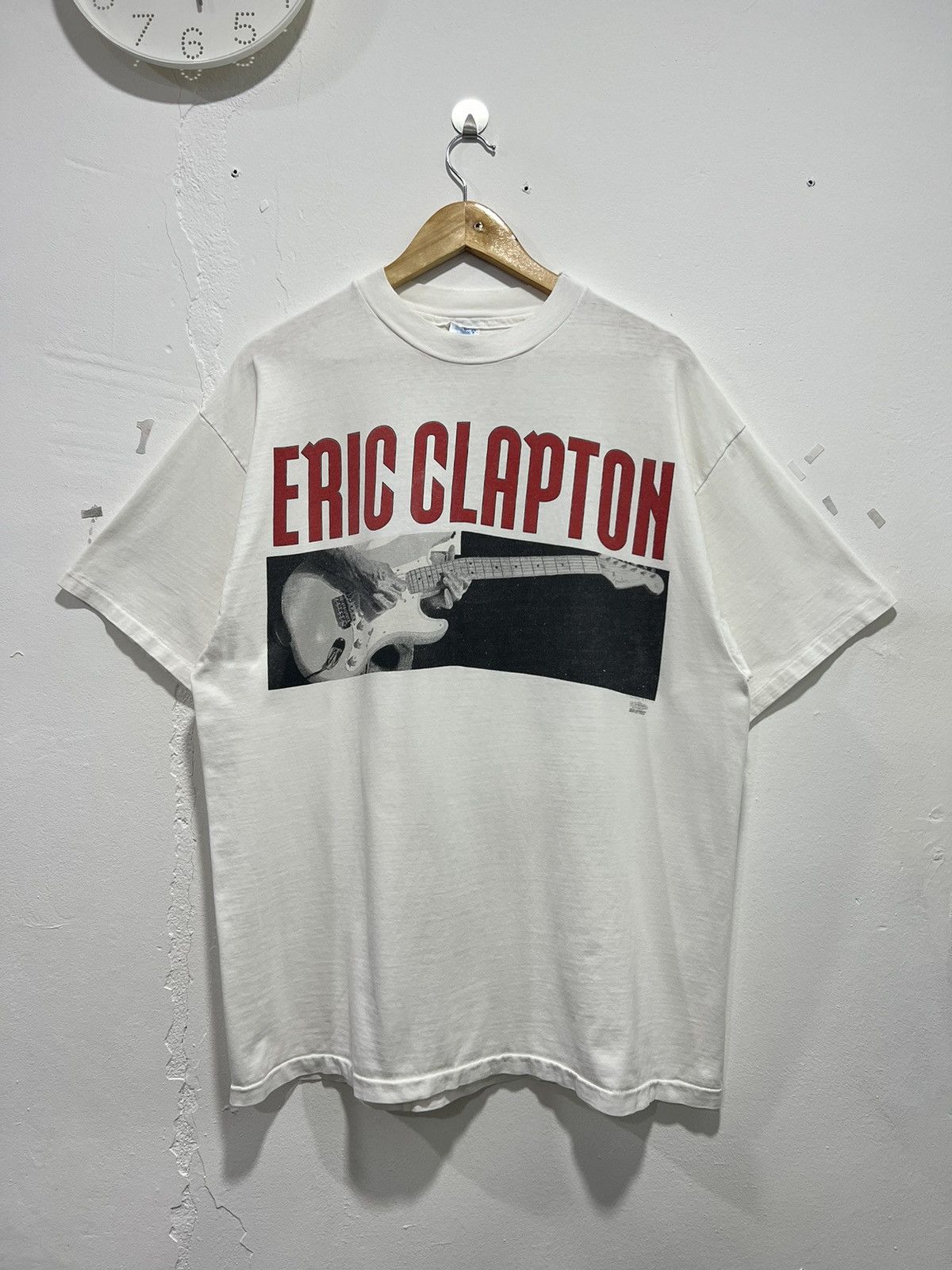 Band Tees × Vintage Vintage 1994’ Eric Clapton ‘Nothing but The Blues’ Tshirt Size US XL / EU 56 / 4 - 1 Thumbnail