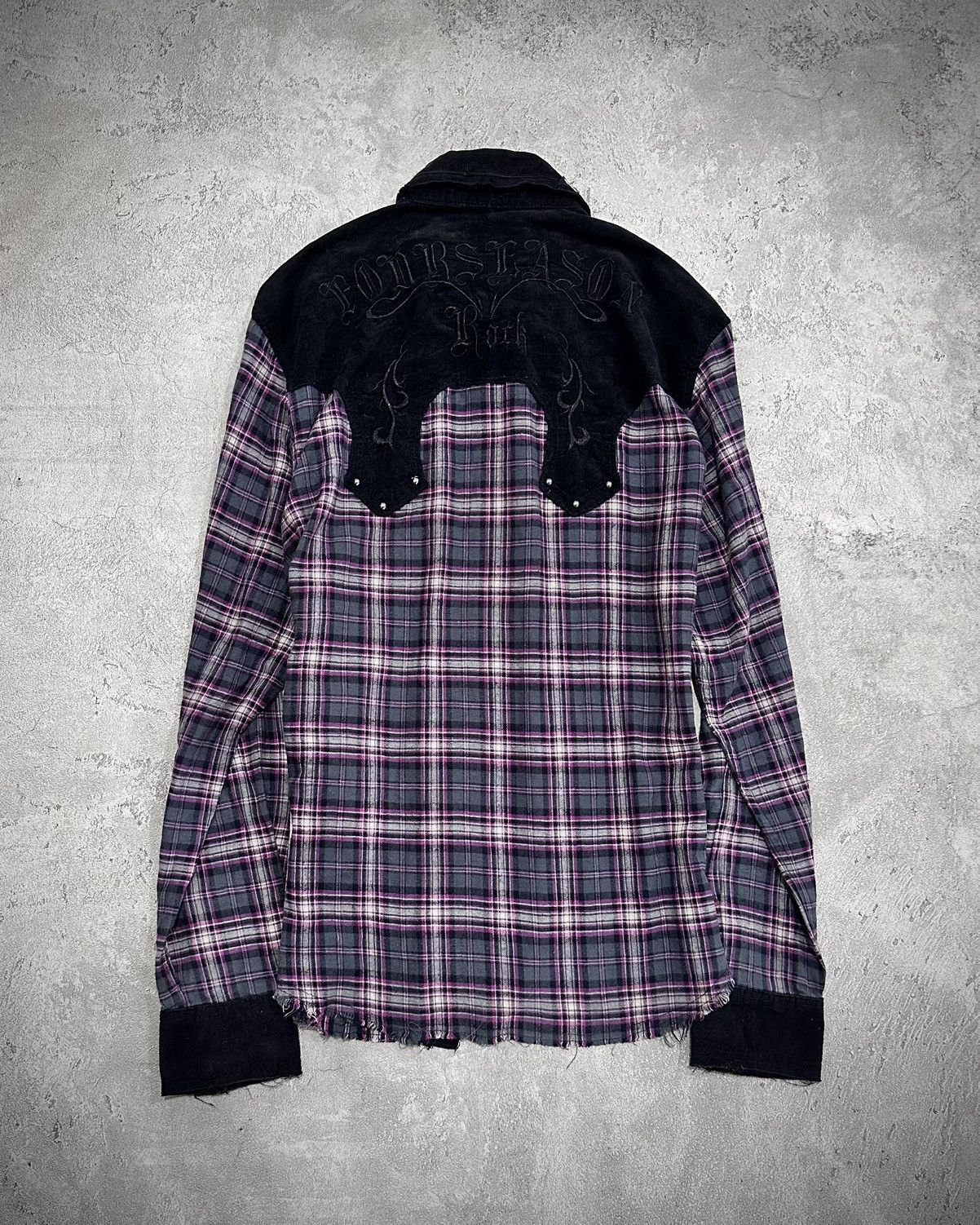 Japanese Brand Vkei In The Attic Studded Flannel Shirt Size US M / EU 48-50 / 2 - 5 Thumbnail