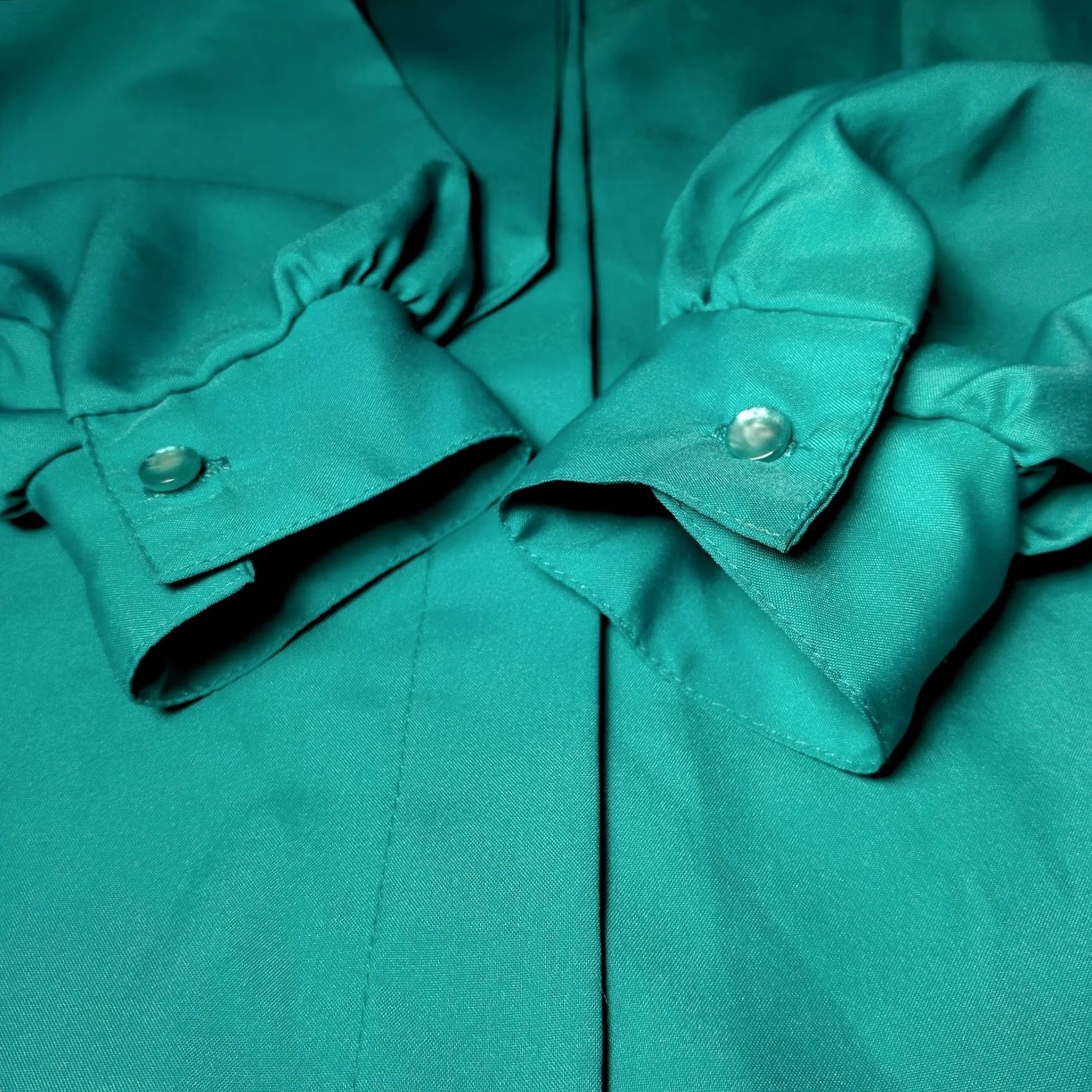 Vintage VINTAGE Classic Fashions Blouse Women Size 8 Teal Tie Neck Long Sleeve Button Up Ballon Sleeve Blue/Green Regular Womens Size M / US 6-8 / IT 42-44 - 7 Thumbnail