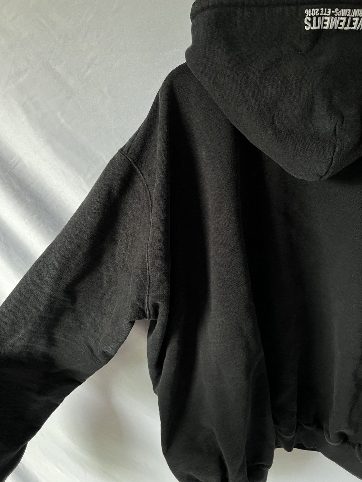 Vetements Vetements Champion Parody Hoodie Size US M / EU 48-50 / 2 - 12 Thumbnail