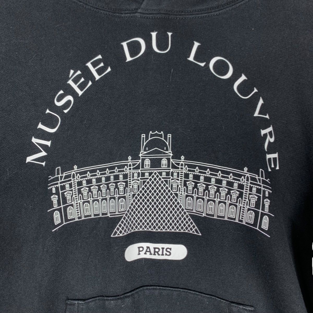 Japanese Brand MUSEE DU LOUVRE Graphics Printed Pullover Hoodies #1433-C65 Size US S / EU 44-46 / 1 - 3 Thumbnail