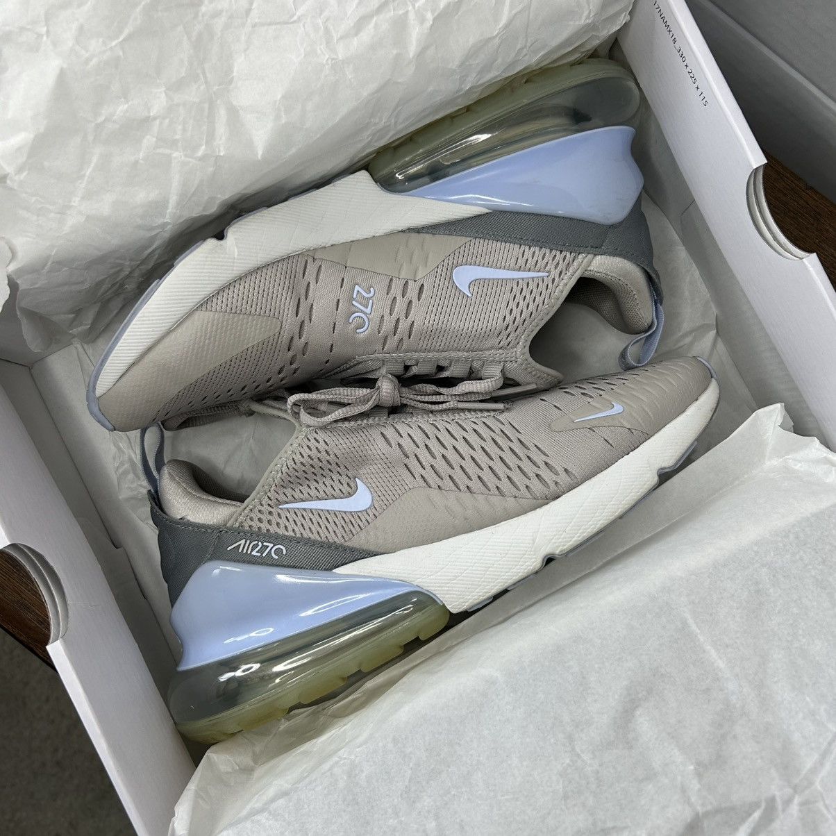 Nike Nike Air Max 270 Essential Light Iron Ore Grey Women’s 10 Size US 10 / IT 40 - 8 Thumbnail