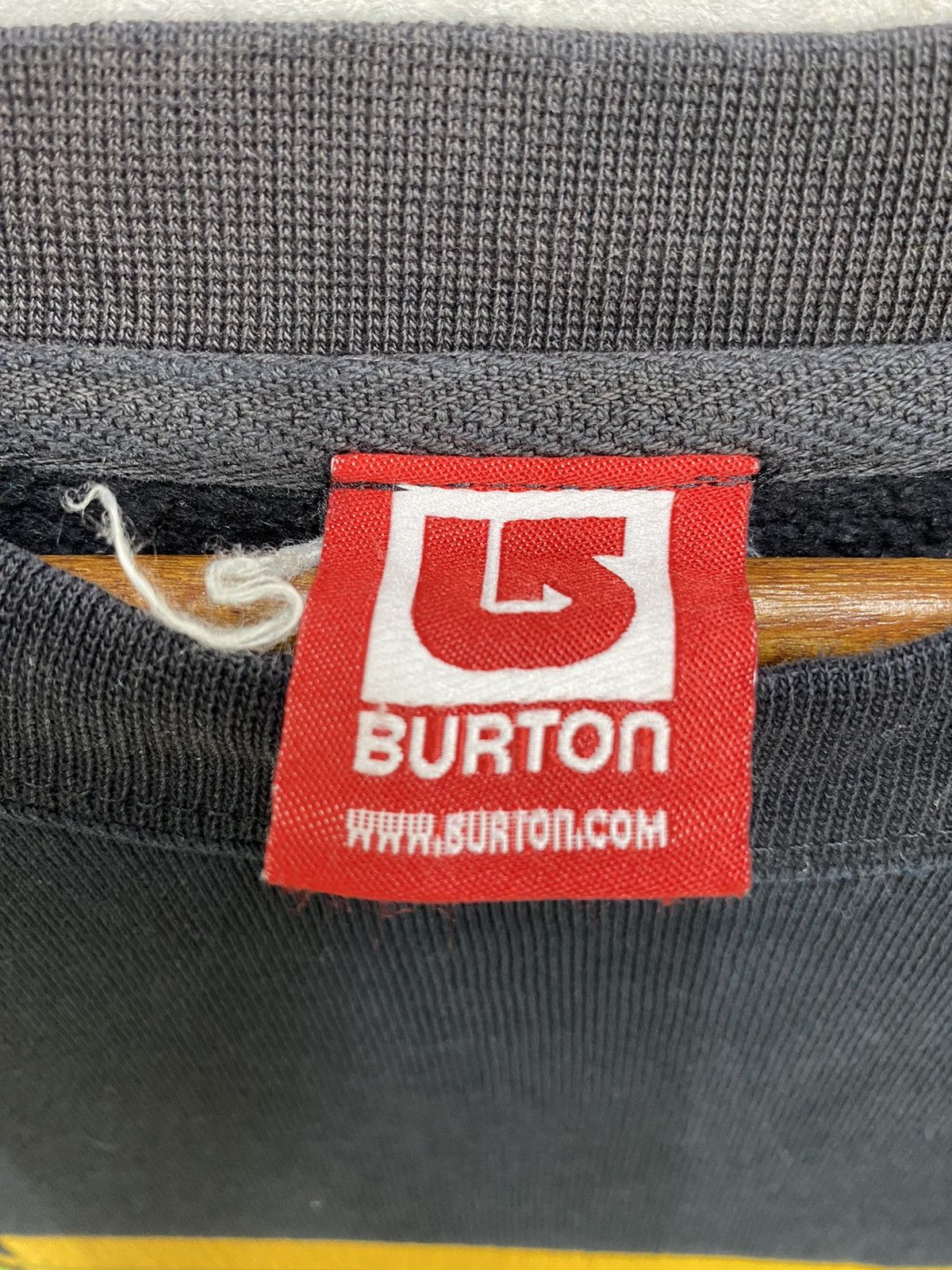 Burton Burton Snowboards Y2K Crewneck Sweatshirt Jumper Size L Size US L / EU 52-54 / 3 - 10 Thumbnail