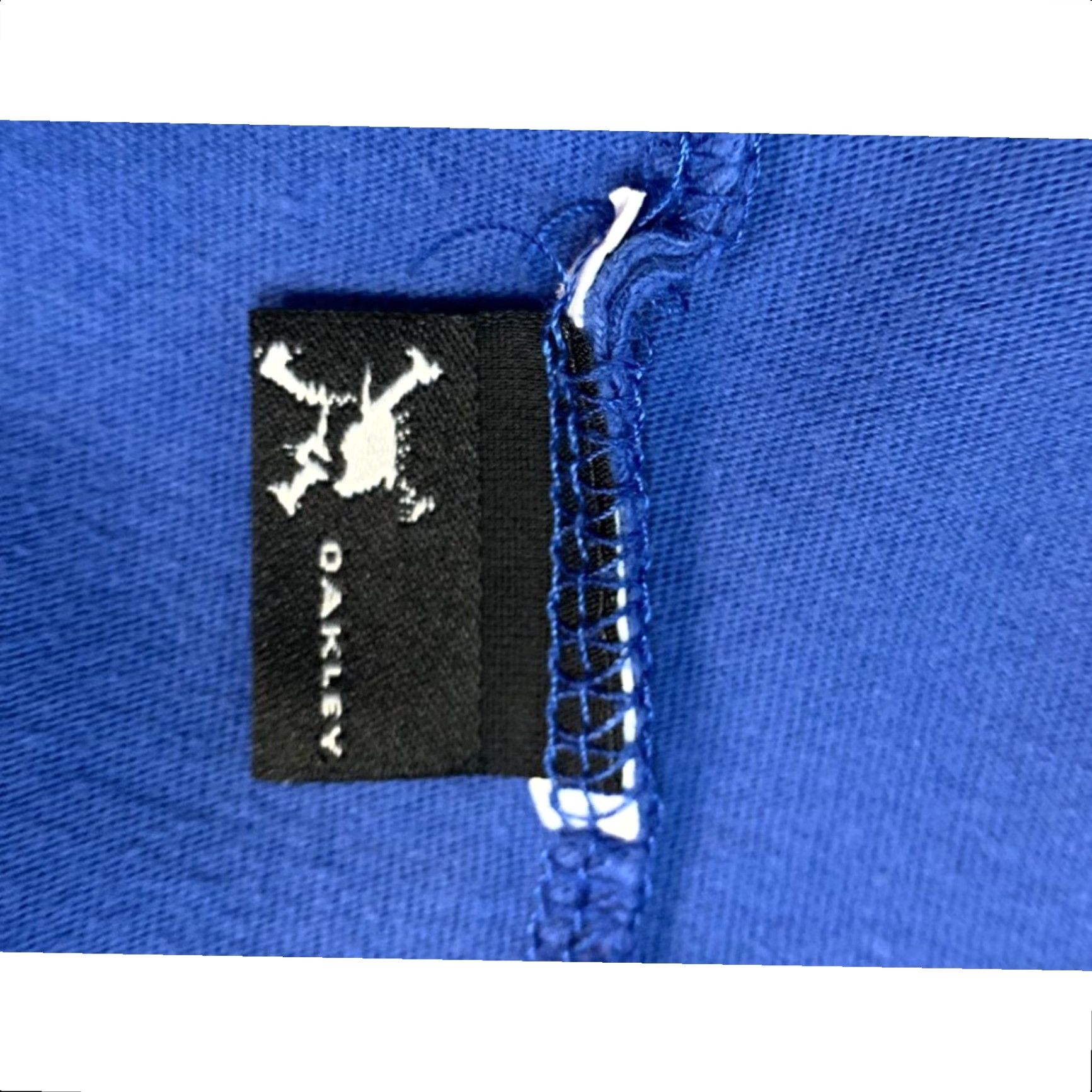 Oakley VINTAGE? No. Just: Oakley Shirt Mens Large Blue Stripes Logo Custom Fit Short Sleeve Size US L / EU 52-54 / 3 - 8 Thumbnail