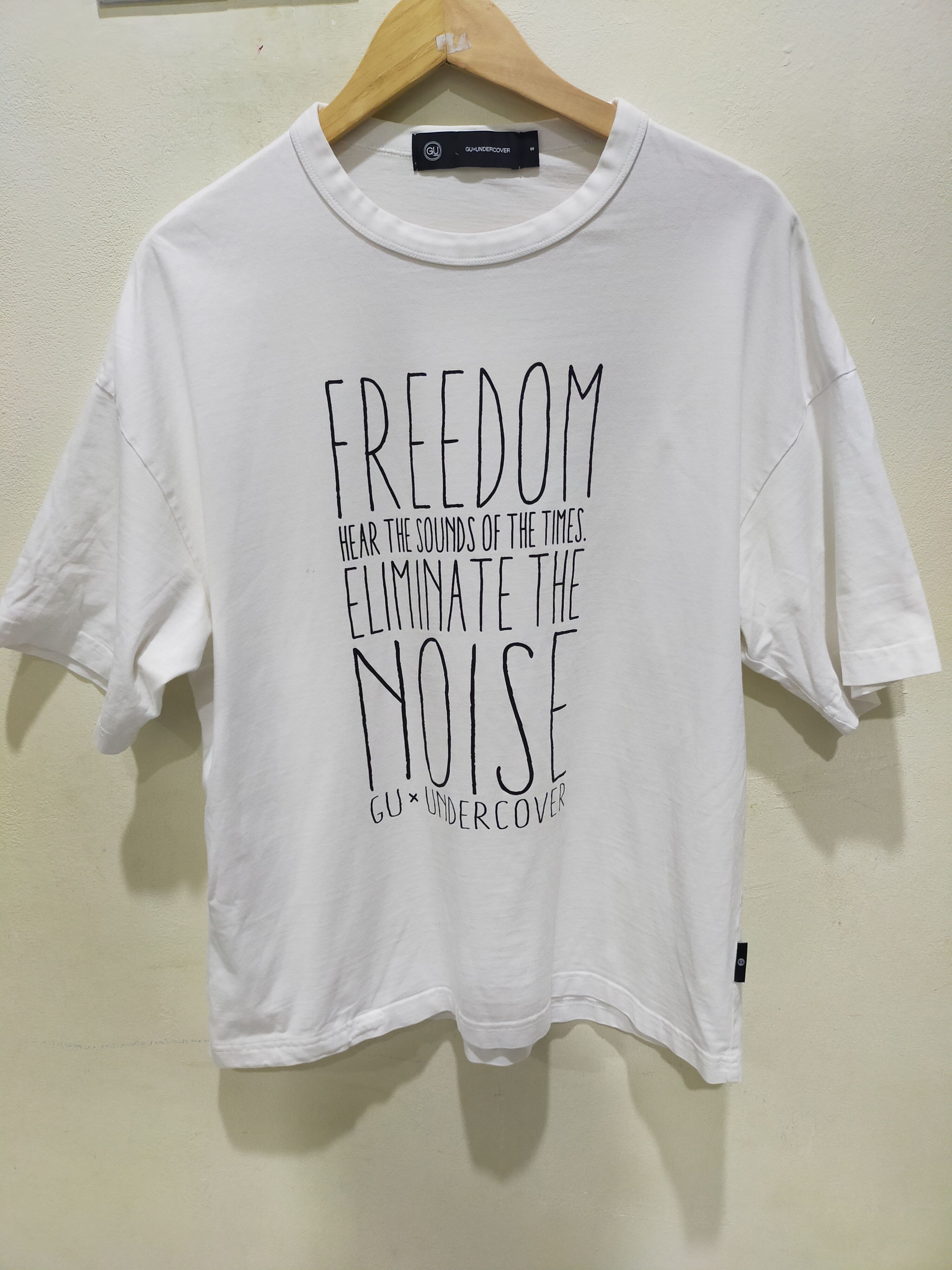 GU × Undercover 🔥 OFFER ME ! GU X UNDERCOVER T-SHIRT Size US S / EU 44-46 / 1 - 1 Thumbnail