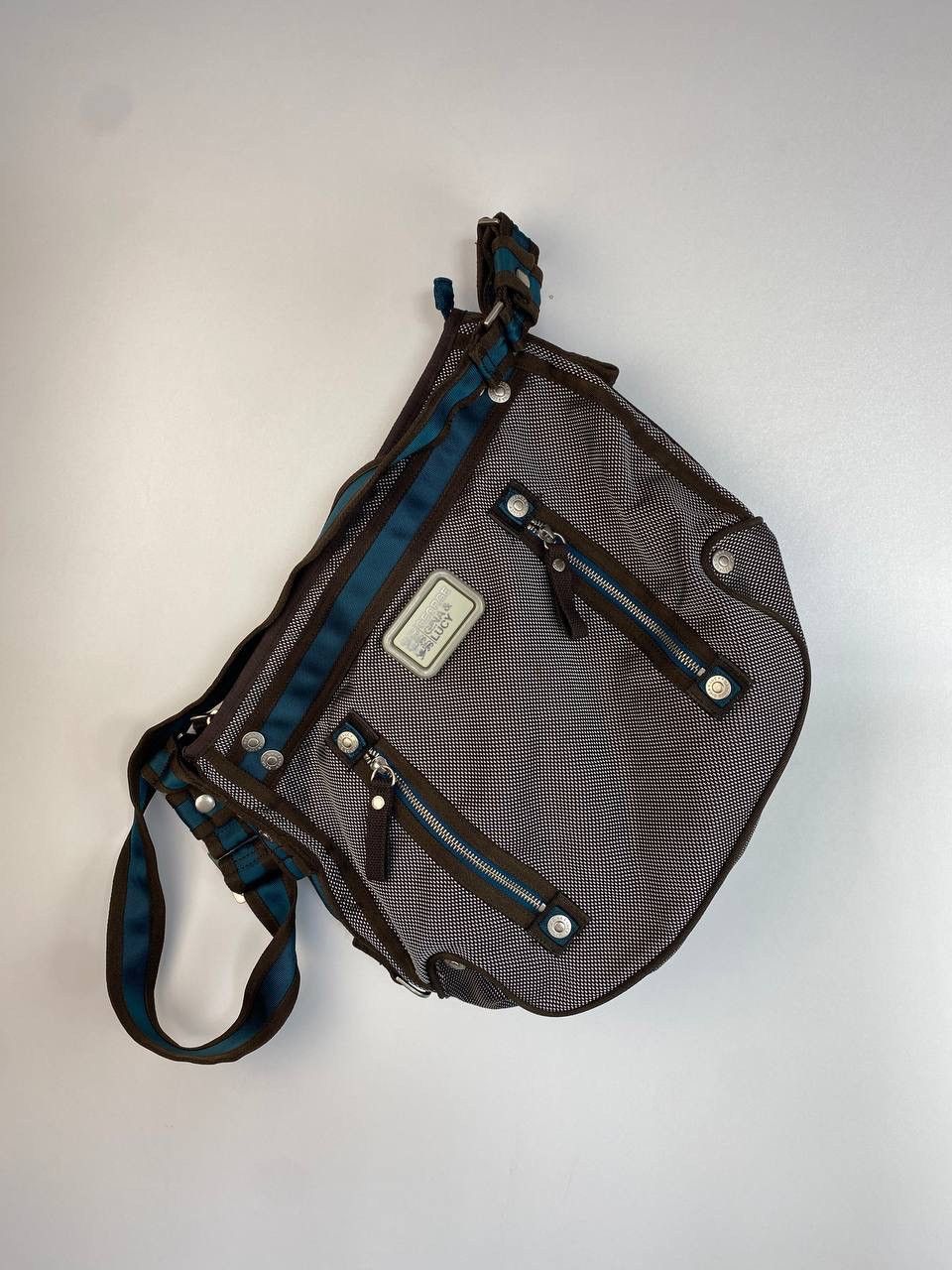 George Gina Lucy | Grailed