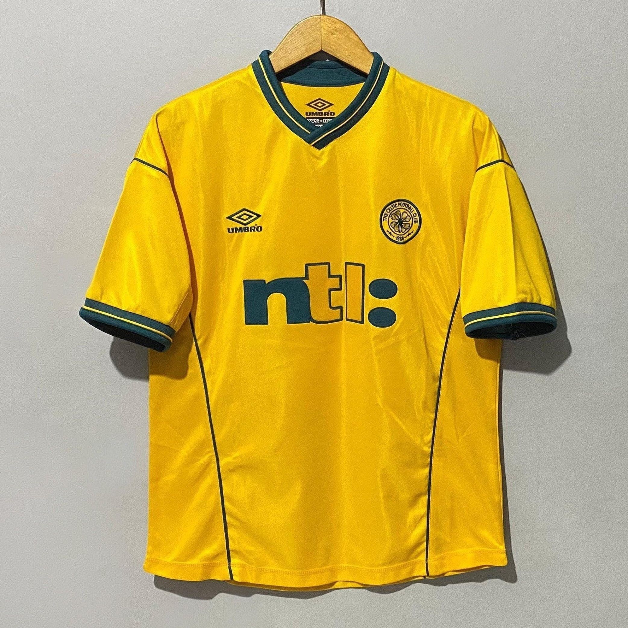 Glasgow Celtic 1999-2001 Away Jersey Henrik Larsson
