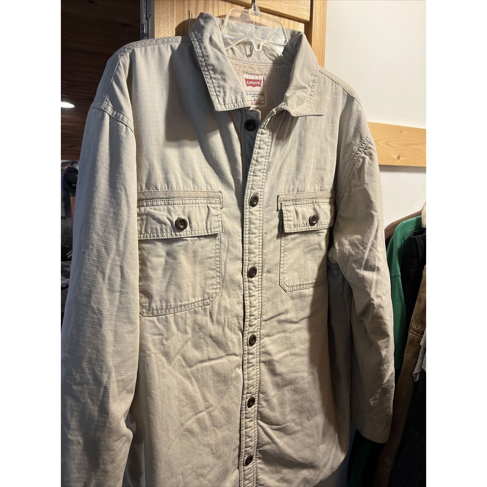 Levi's Levis VTG Men’s L Beige Sherpa Fleece Button Workwear Jacket Size US L / EU 52-54 / 3 - 5 Thumbnail