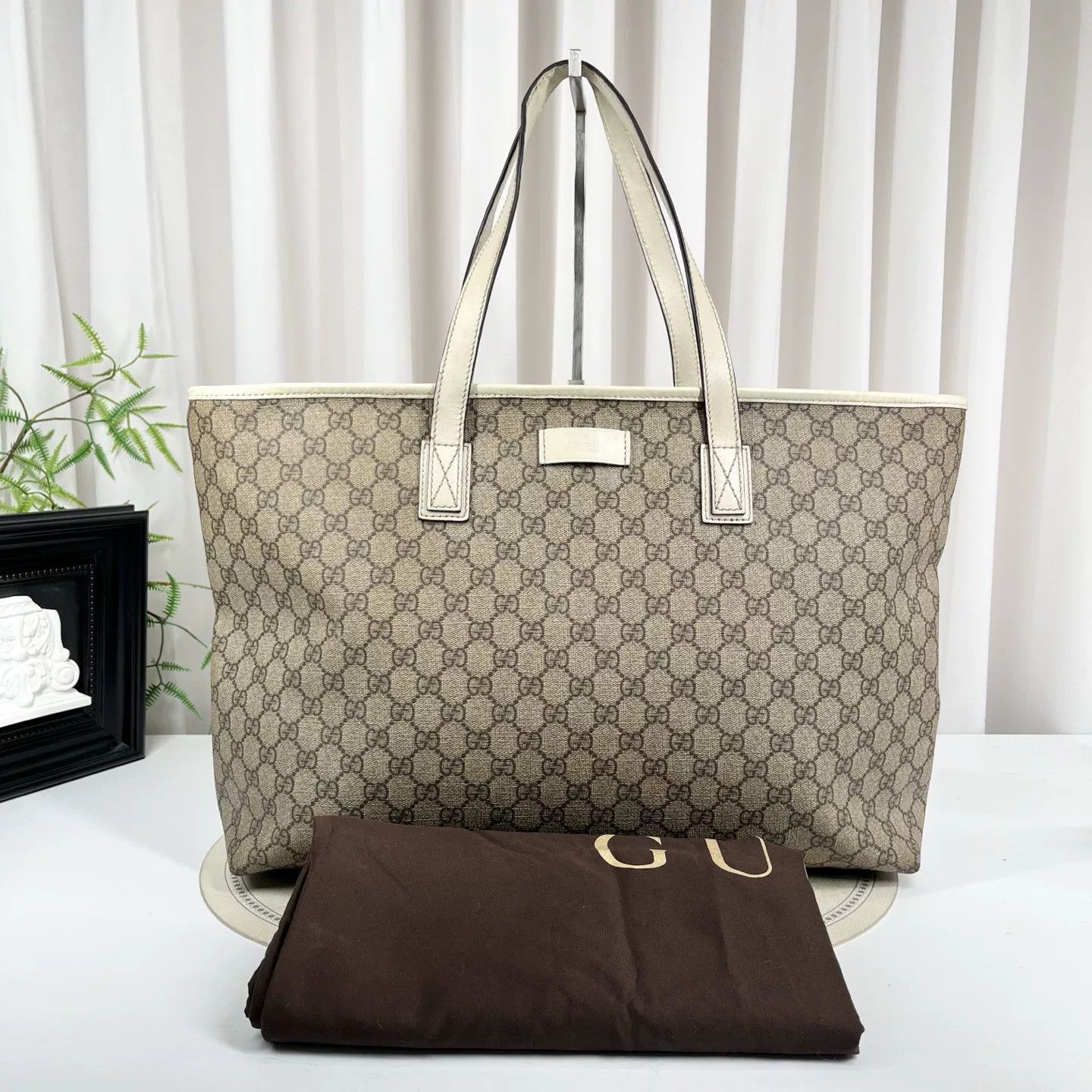 Gucci Pre-loved Bag Very good condition Size ONE SIZE - 1 Thumbnail