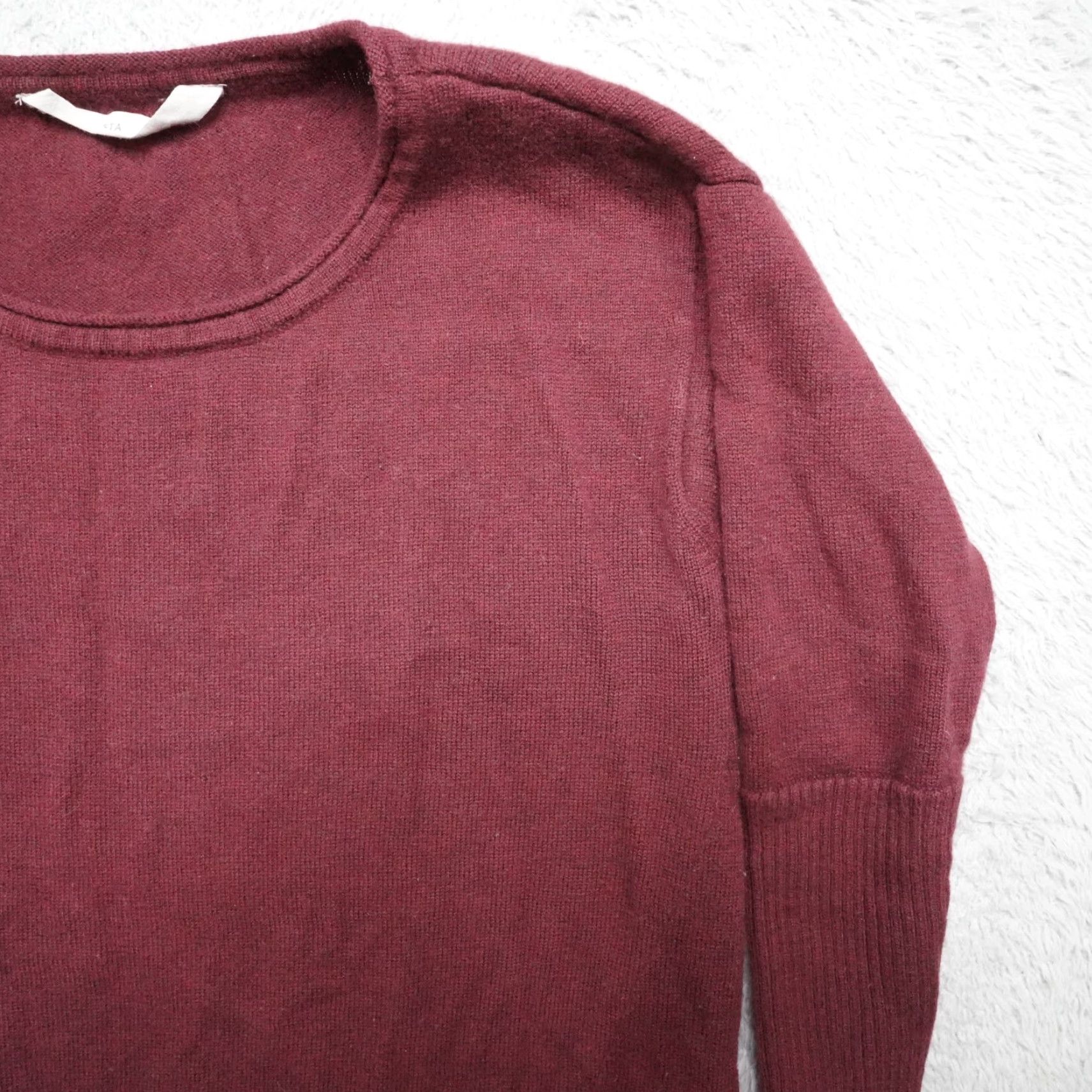 Athleta Athleta Merino Wool Sweater Womens M Red Crew Roll Cuff Thumb Holes Sweatshirt Pullover Cardigan Holiday Casual Activewear Winter Fall Spring Size M / US 6-8 / IT 42-44 - 6 Thumbnail