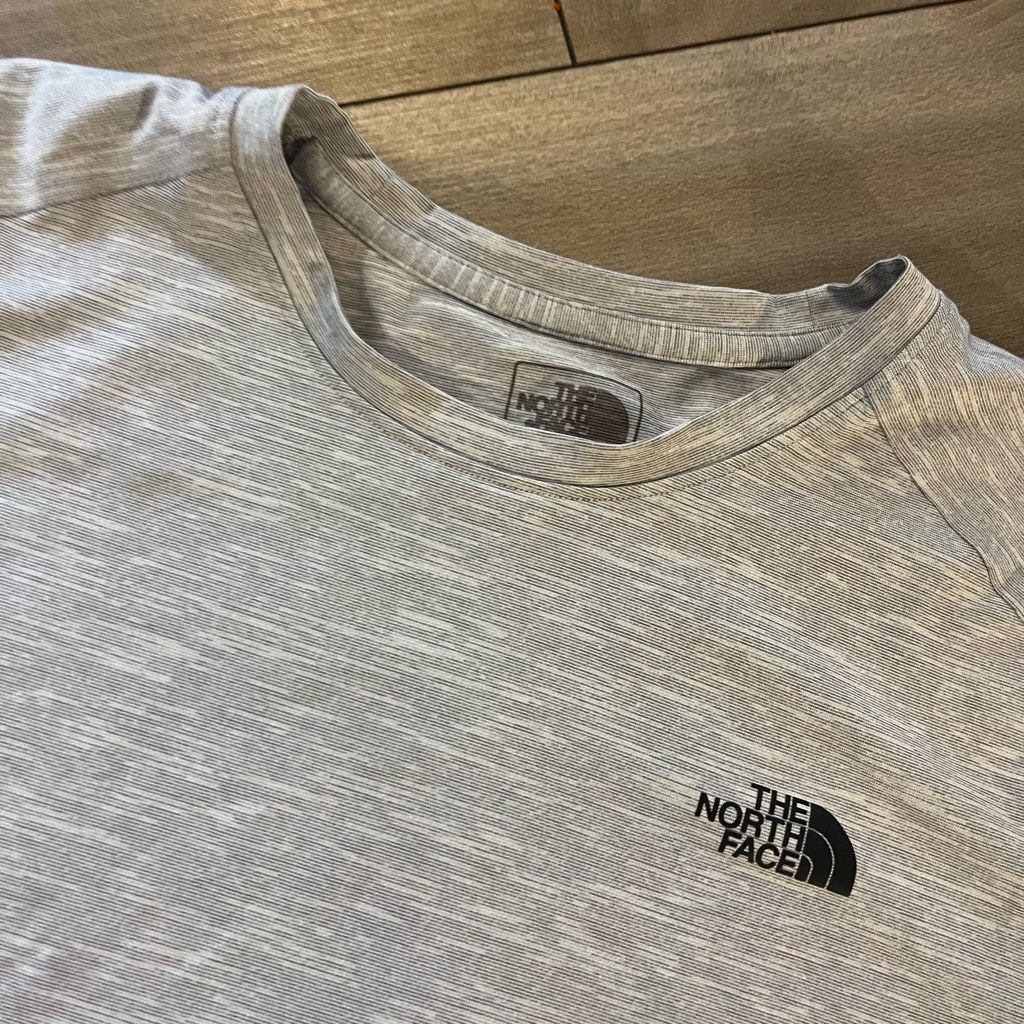 The North Face North Face Grey Athletic Graphic Tshirt Men Medium Bin N-11 Size US M / EU 48-50 / 2 - 2 Thumbnail