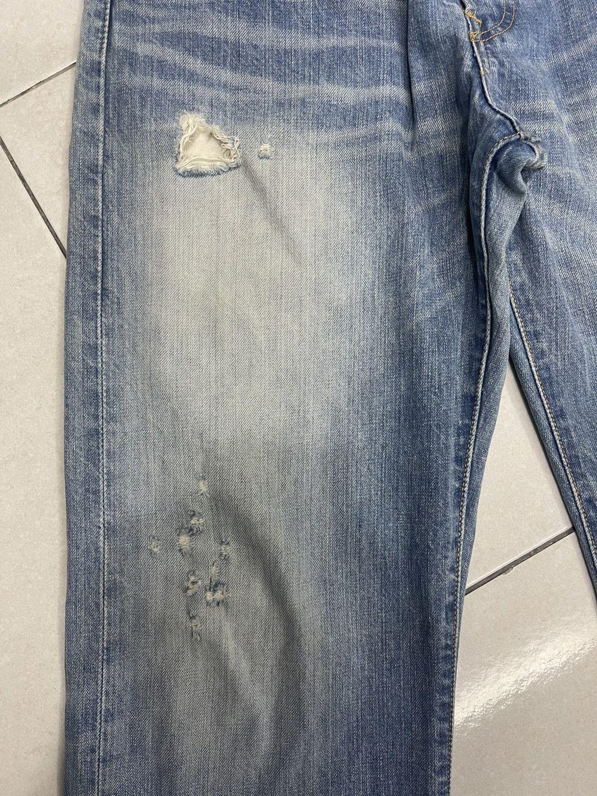 Levi's Vintage Levi's 501 Distressed Jeans |Light Wash | Button Fly Size US 33 - 2 Thumbnail