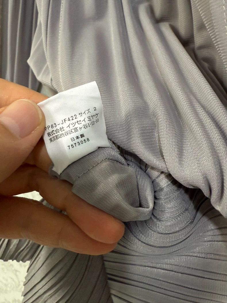 Issey Miyake Issey Miyake size:2 Grey pleated zipper cardigan Size XS / US 0-2 / IT 36-38 - 5 Thumbnail