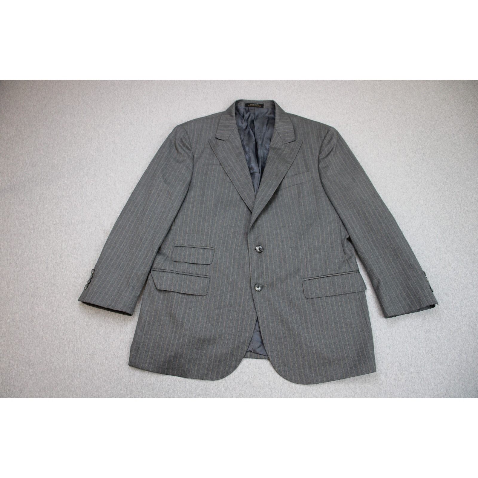 Jos. A. Bank Jos A Bank Blazer Mens 44R Gray 2 Button Peak Lapel Size 44R - 3 Thumbnail