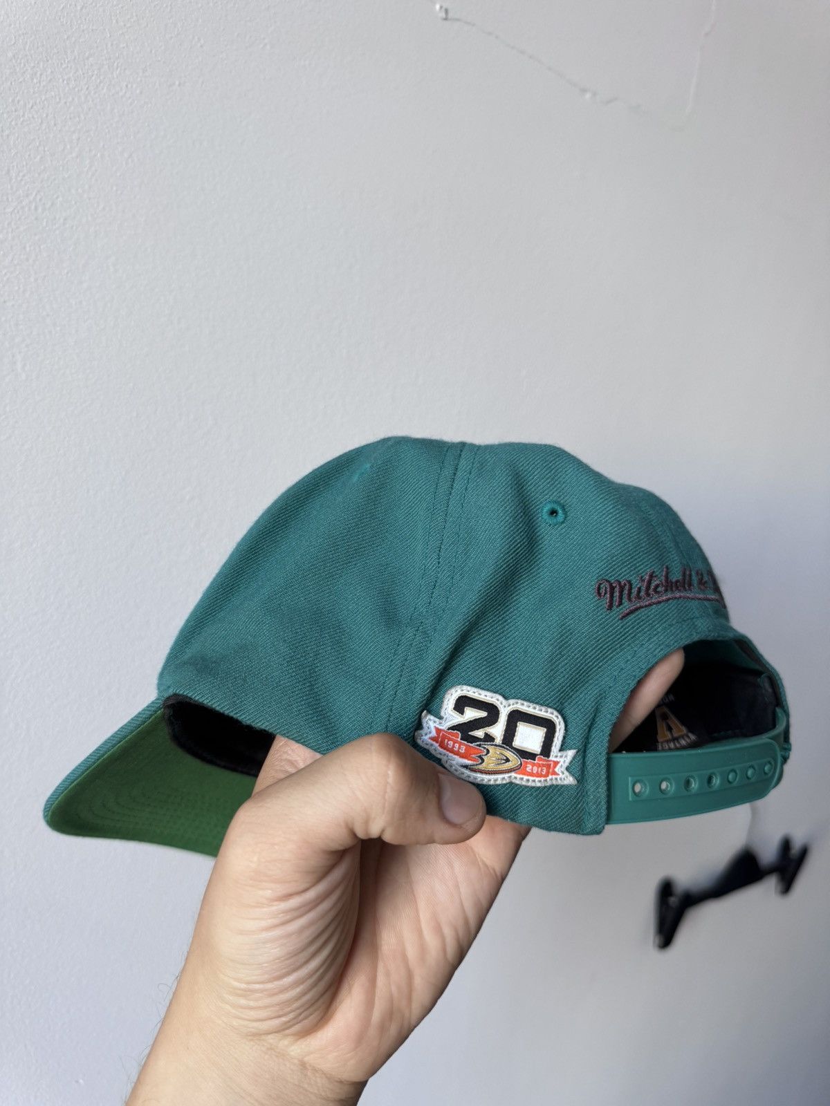 NHL The Mighty Ducks Mitchell and Ness NHL Cap Hat Vintage 90s Size ONE SIZE - 5 Thumbnail