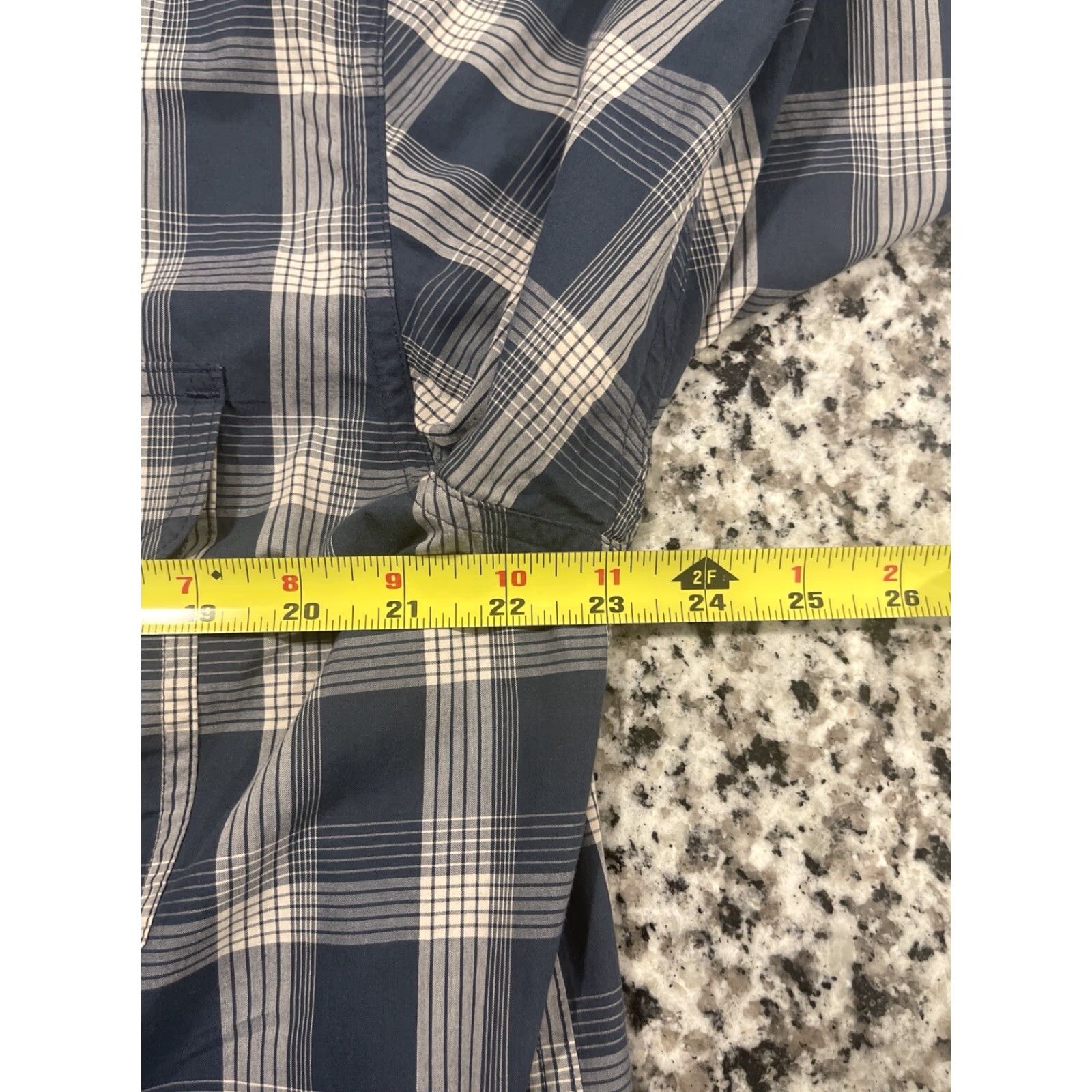 Filson Filson Shirt Plaid Long Sleeve Button-Up Large Blue Pocketed Outdoorsman Mens Size US L / EU 52-54 / 3 - 3 Thumbnail