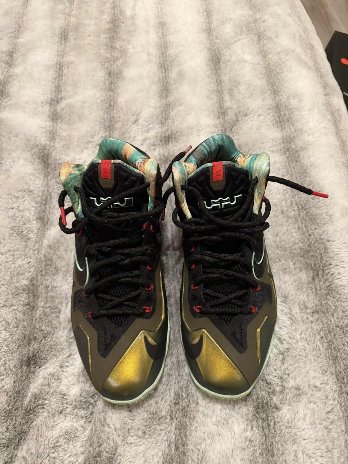 Nike Nike LeBron 11 ‘Kings Pride’ Size US 10.5 / EU 43-44 - 3 Thumbnail