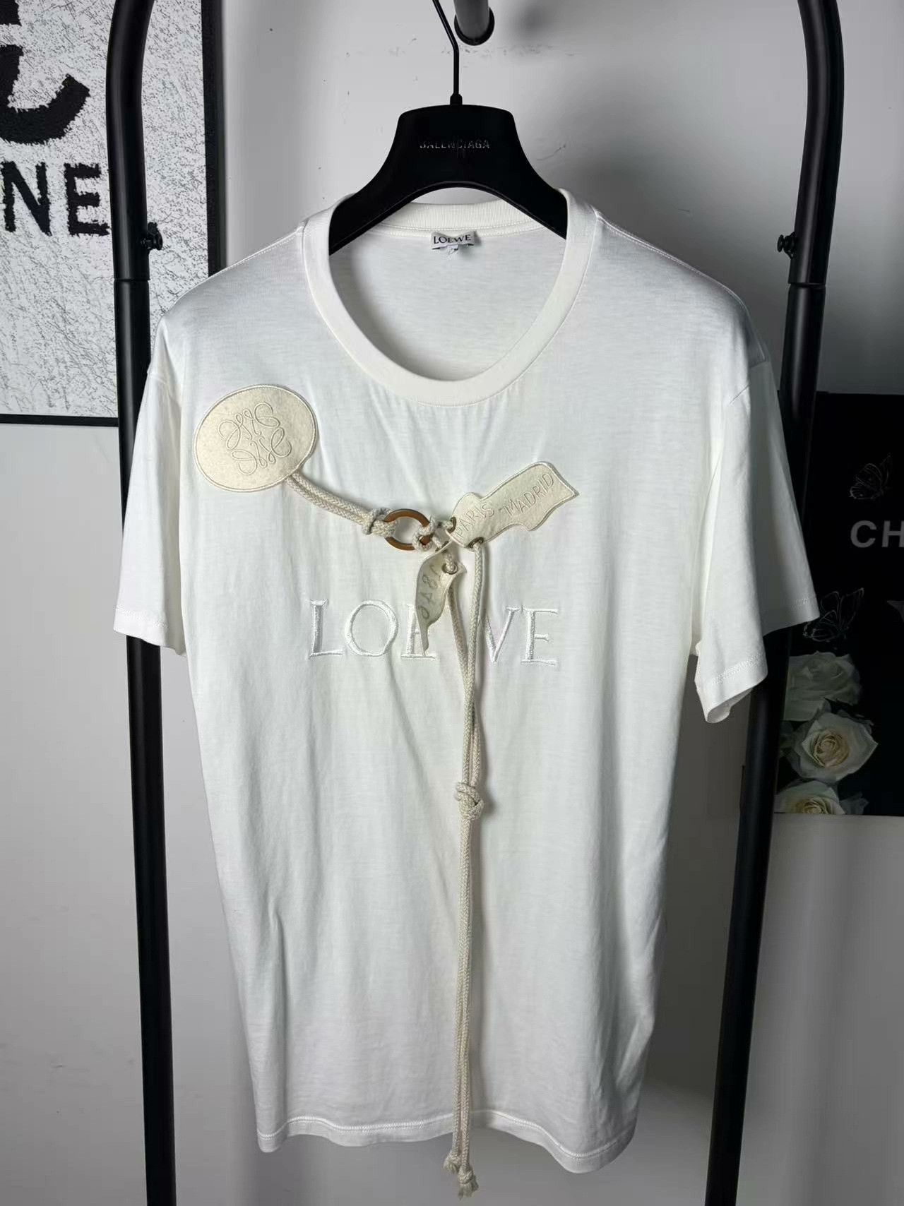 Loewe Loewe Retro Embroidered White T-Shirt xs Men Size US XS / EU 42 / 0 - 1 Thumbnail
