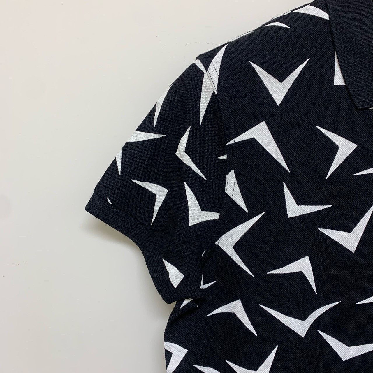 Saint Laurent Paris Saint laurent Printed polo short sleeve 2501-Nextarrow Size US XL / EU 56 / 4 - 5 Thumbnail