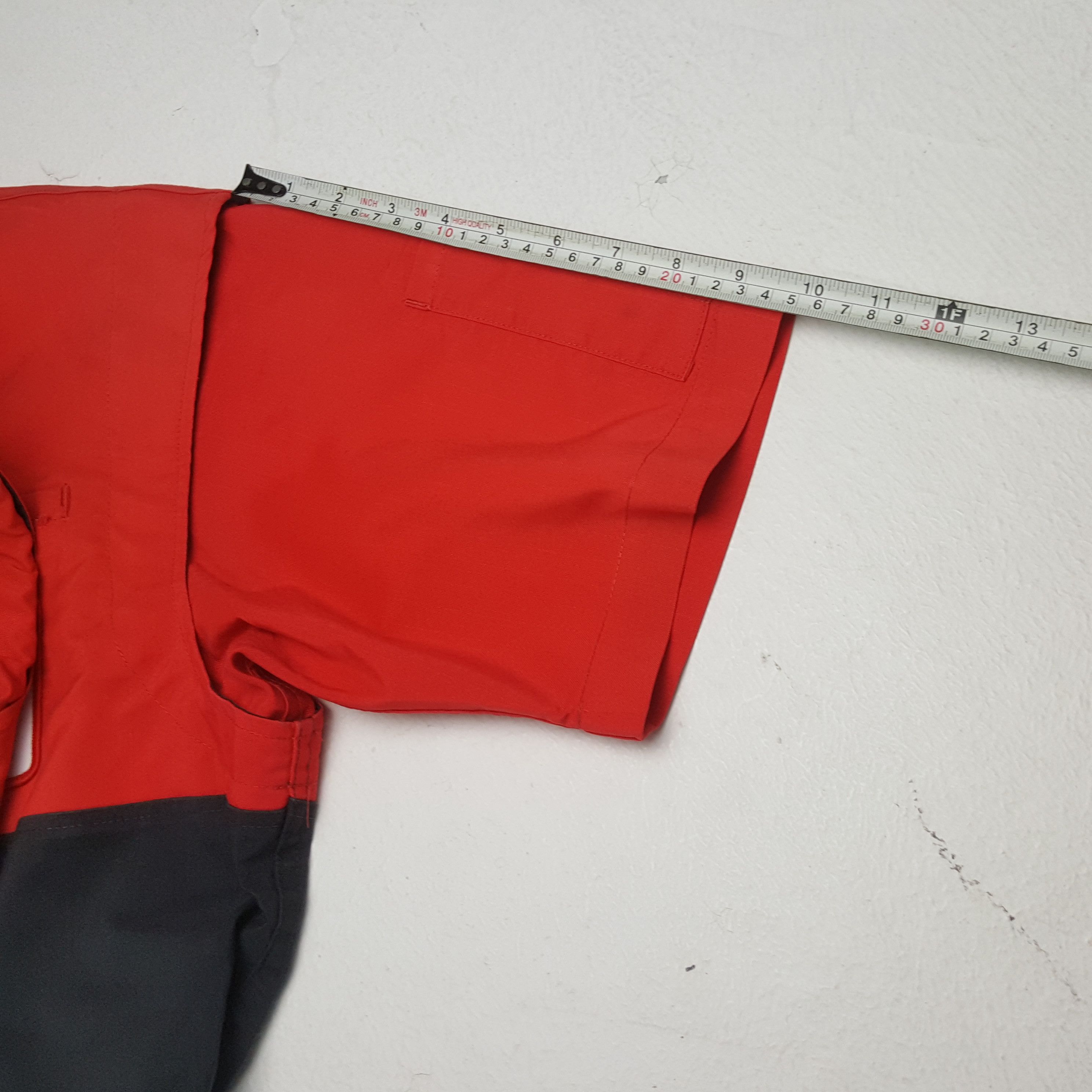 Ferrari × Vintage Vintage SHELL Ferrari Formula One Racing Coverall Jacket Size US M / EU 48-50 / 2 - 10 Thumbnail