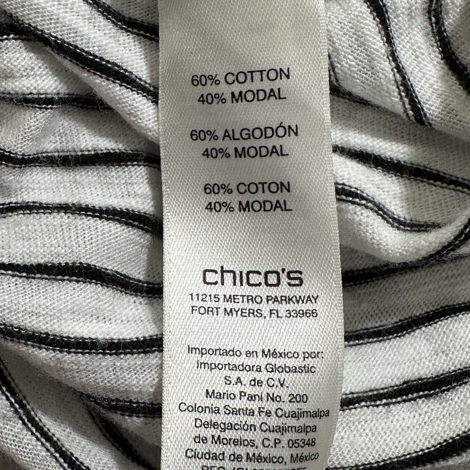 Chicos Chico's Medium Asymmetrical Hem Black White Striped Blouse Size M / US 6-8 / IT 42-44 - 12 Thumbnail