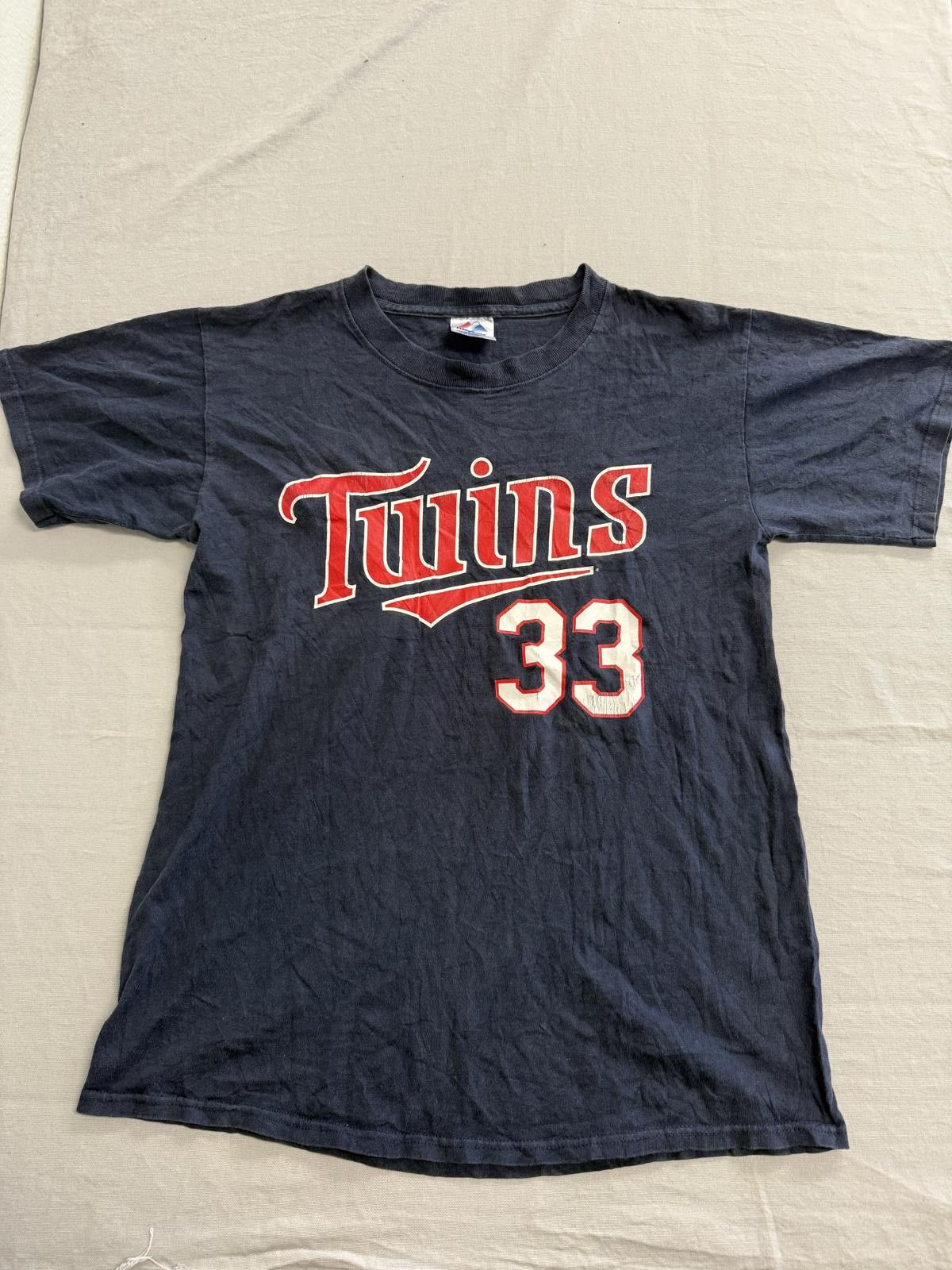 Majestic Justin Morneau Twins T-shirt Jersey Majestic Baseball #33 -M Size US M / EU 48-50 / 2 - 2 Thumbnail