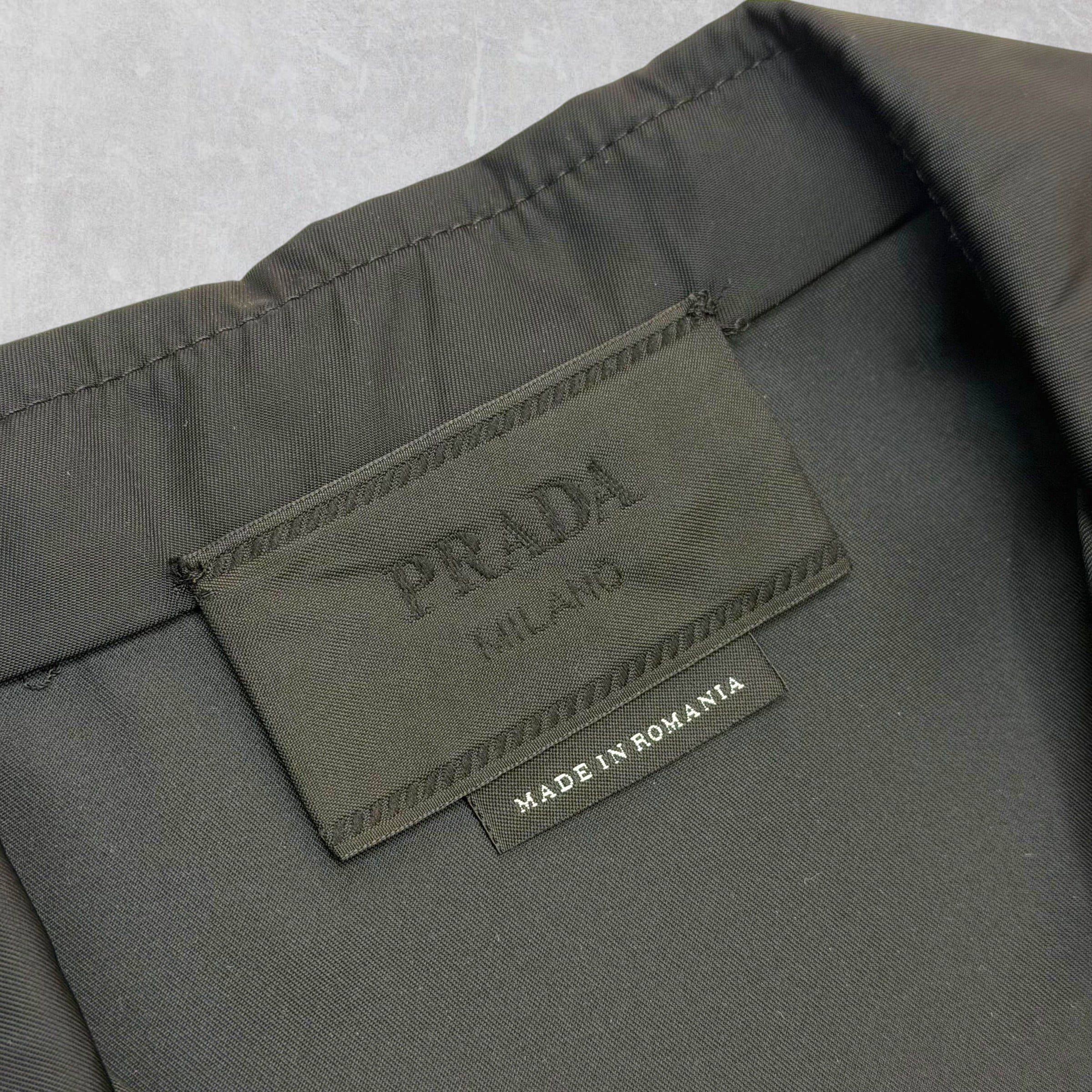 Prada Prada Re-Nylon Short-Sleeved Black Shirt M Size US M / EU 48-50 / 2 - 5 Thumbnail