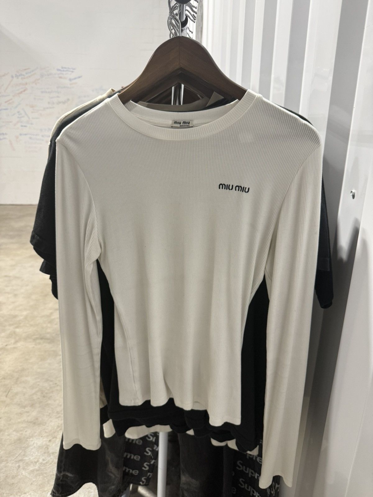 Miu Miu Miu Miu Thermal Size US S / EU 44-46 / 1 - 1 Thumbnail