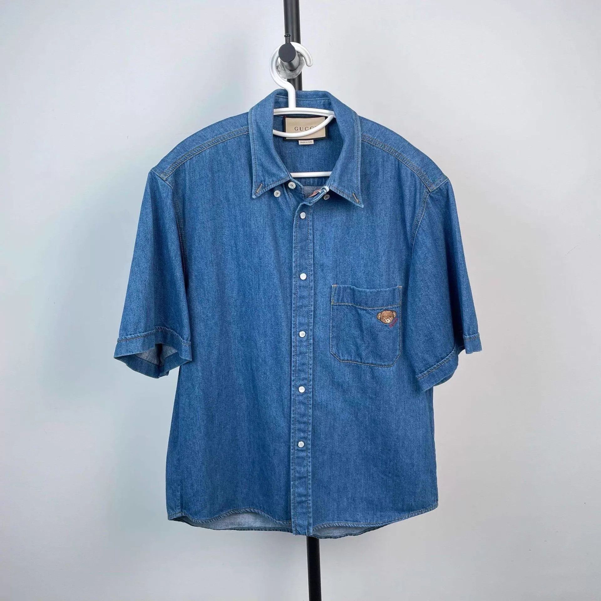 Gucci Gucci denim short-sleeve blue jacket 46 Size US S / EU 44-46 / 1 - 1 Thumbnail