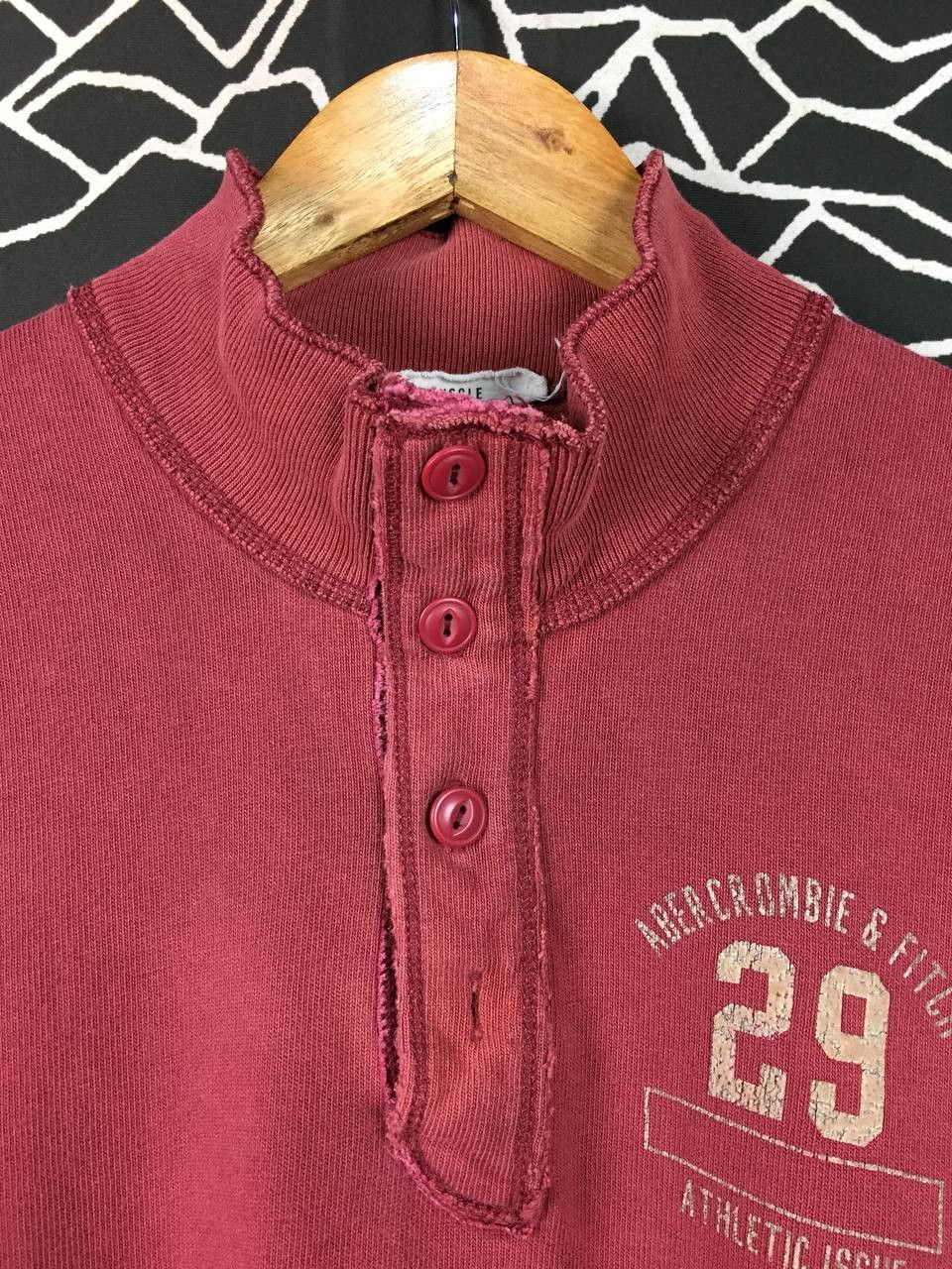 Abercrombie & Fitch Abercrombie & Fitch Athletic Issue Mock Neck Henley Tee Size US L / EU 52-54 / 3 - 4 Thumbnail