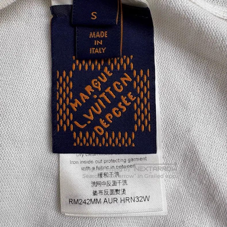 Louis Vuitton Louis Vuitton SS24 floral monogrammed crewneck knit short Size US S / EU 44-46 / 1 - 4 Thumbnail