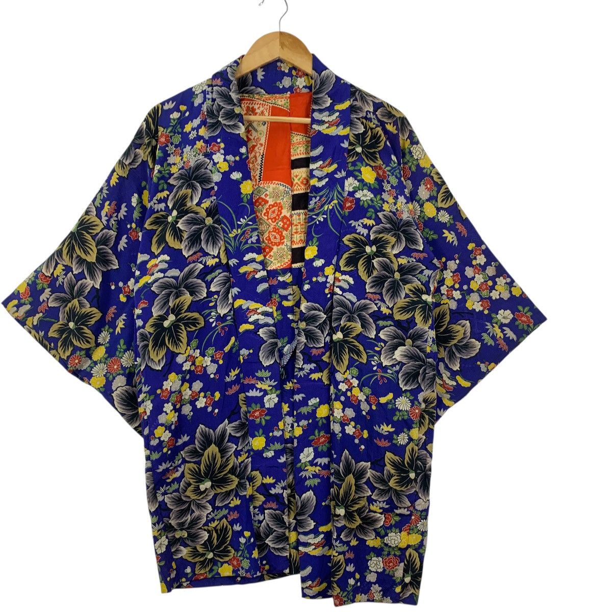Vintage Vintage 70s KIMONO JAPAN SAKURA Floral AOP Sukajan Coat Size M / US 6-8 / IT 42-44 - 5 Thumbnail