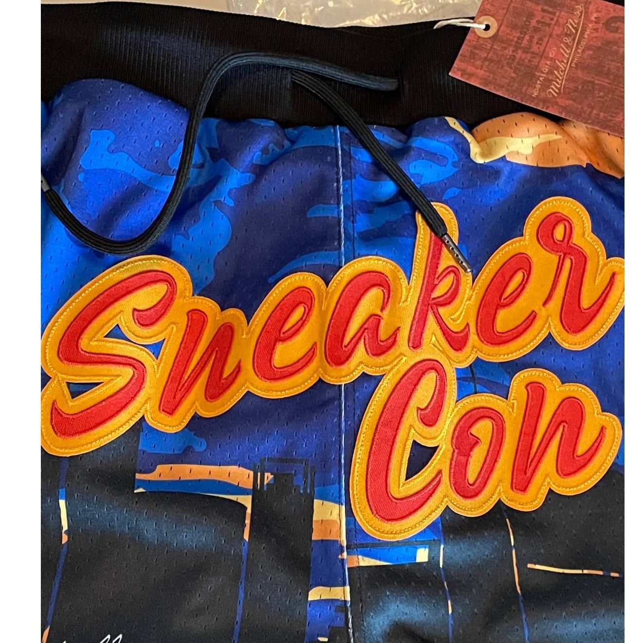 Mitchell & Ness Mitchell & Ness RARE Sneakercon Sport Shorts Medium NEW Size US 34 / EU 50 - 6 Thumbnail