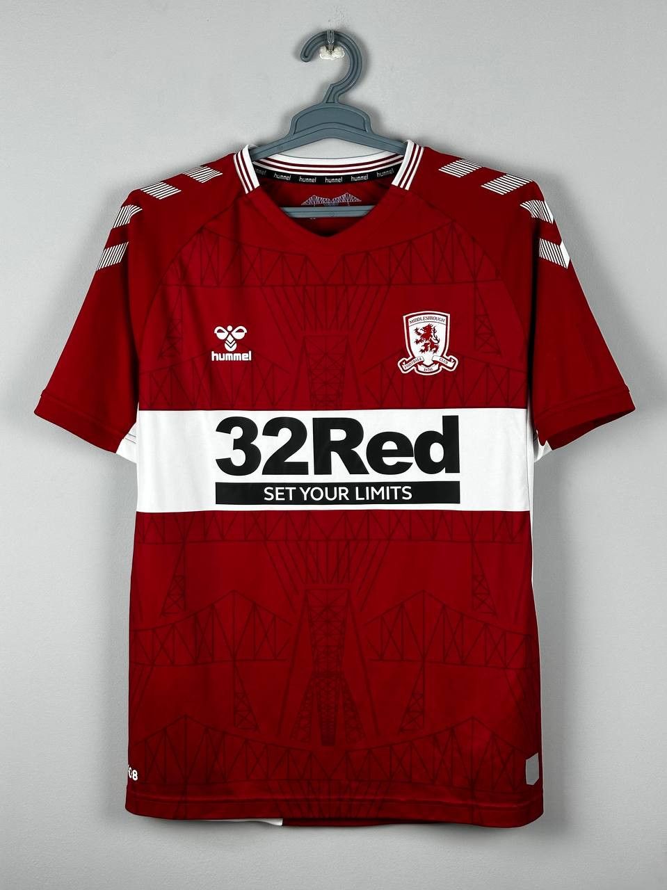 Hummel Middlesbrough 2021/2022 Hummel Home Football Jersey Size XL Size US XL / EU 56 / 4 - 1 Thumbnail