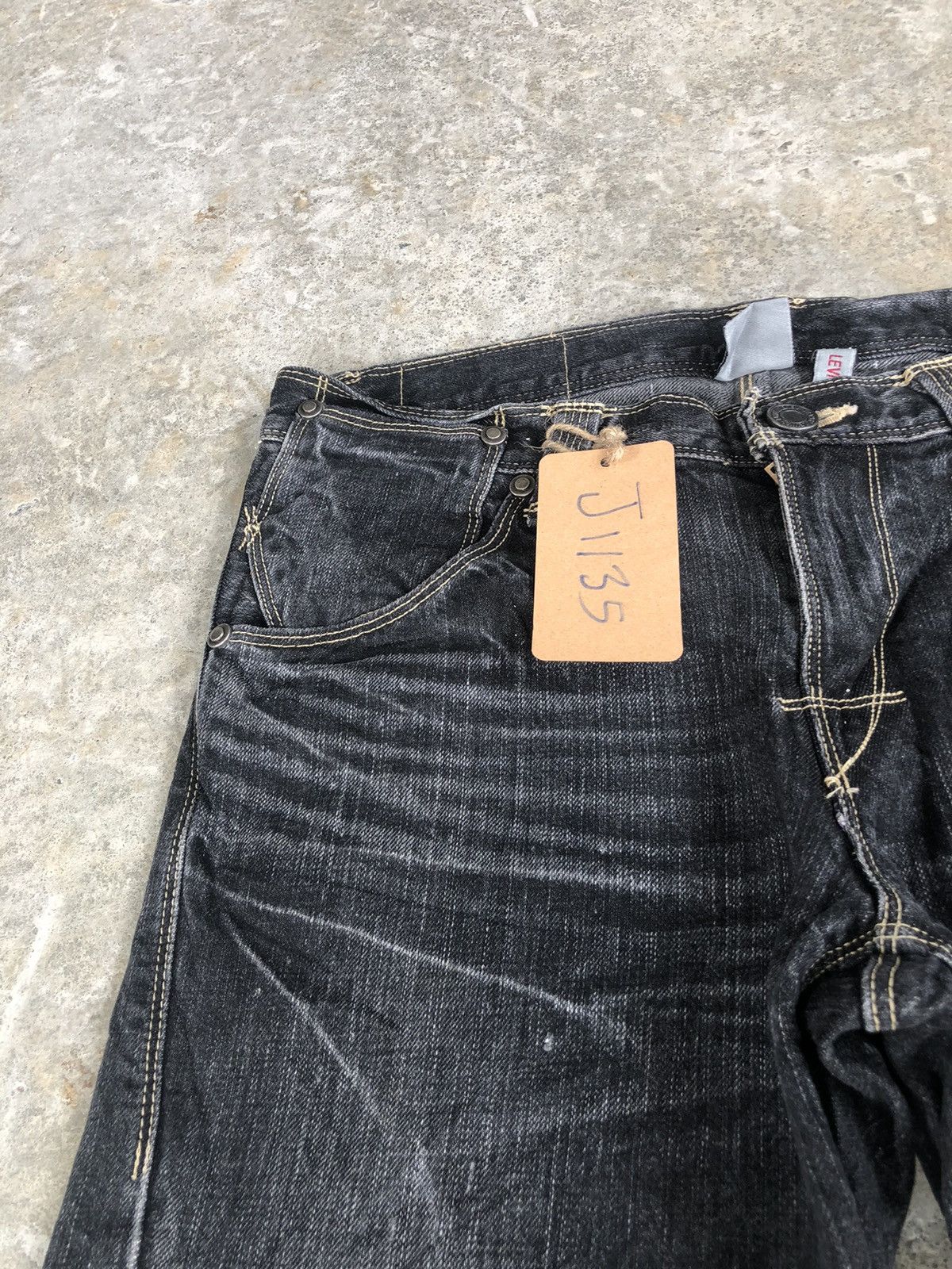 Levi's Y2k Levi’s Engineered Flared Jeans Distressed Size US 31 - 14 Thumbnail