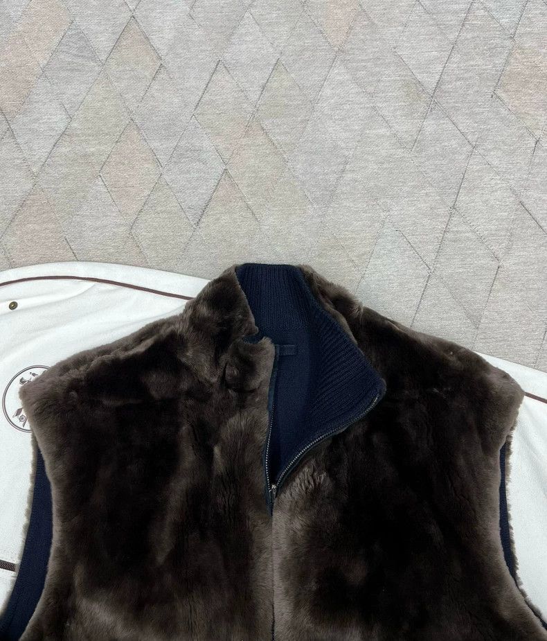 Loro Piana LORO PIANA Sheepskin fur vest for two sides Size US M / EU 48-50 / 2 - 6 Thumbnail
