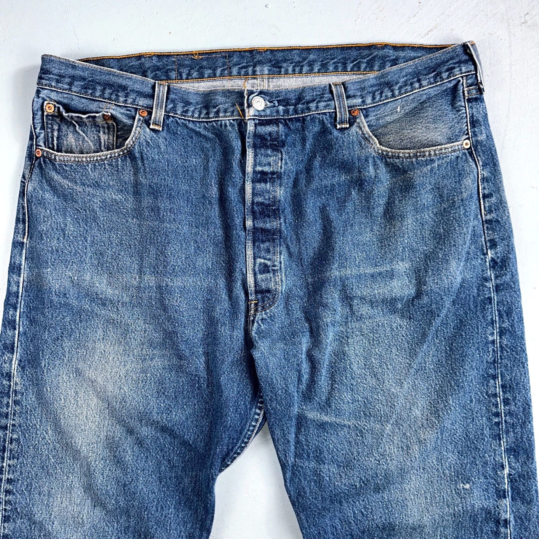 Levi's VINTAGE Levi's 501 Jeans Straight Blue 44x32 Mens Regular 90s USA 5-Pocket Denim Button 44x32 Men’s Jeans Size US 44 / EU 60 - 2 Thumbnail