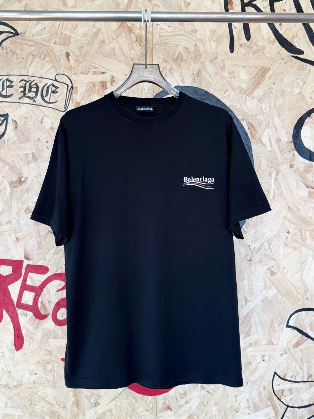 Balenciaga Balenciaga Dark Wave T-Shirt Size 1 | Grailed