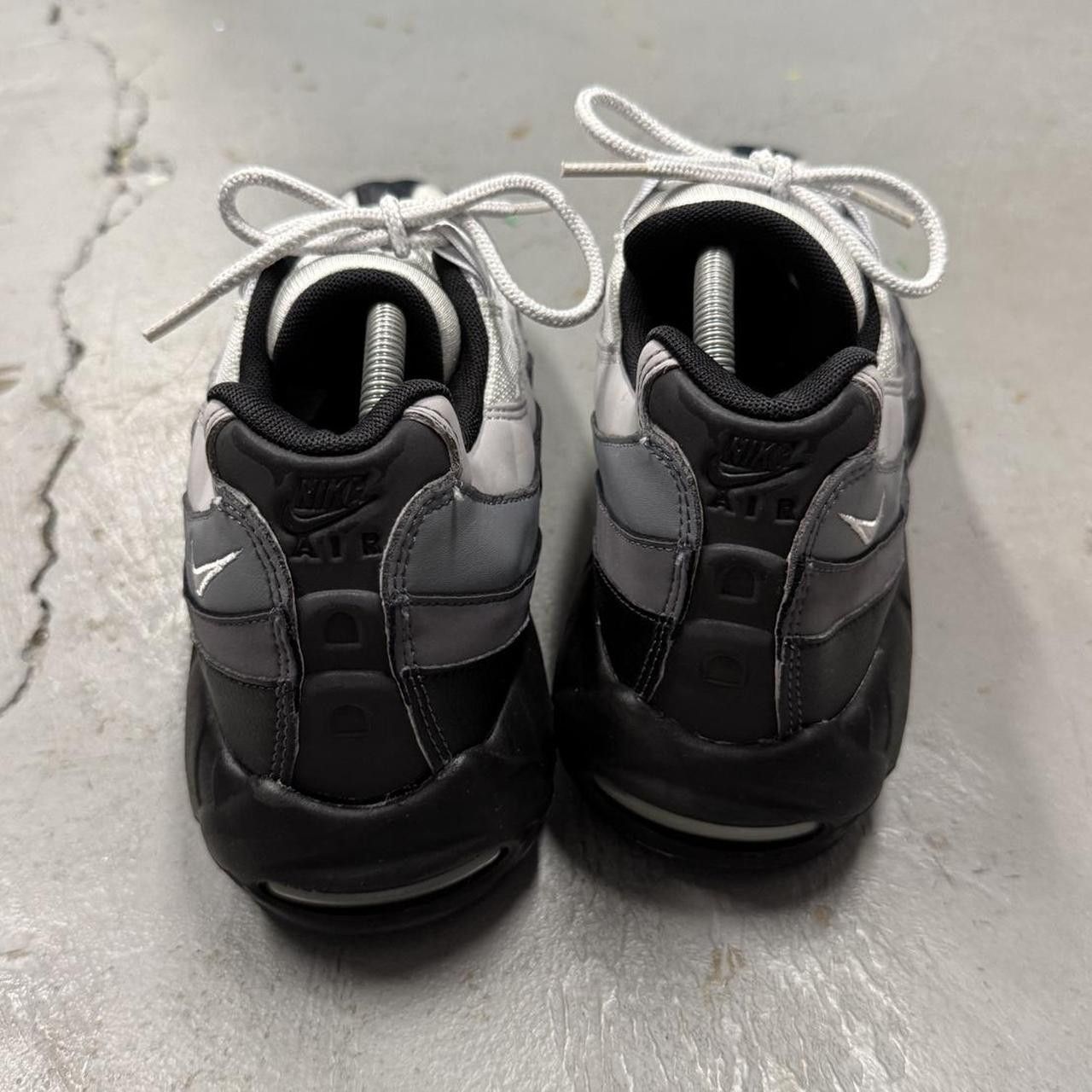 Nike Nike Air Max 95 Essential Black Grey 749766-022 Size 10.5 Size US 10.5 / EU 43-44 - 5 Thumbnail