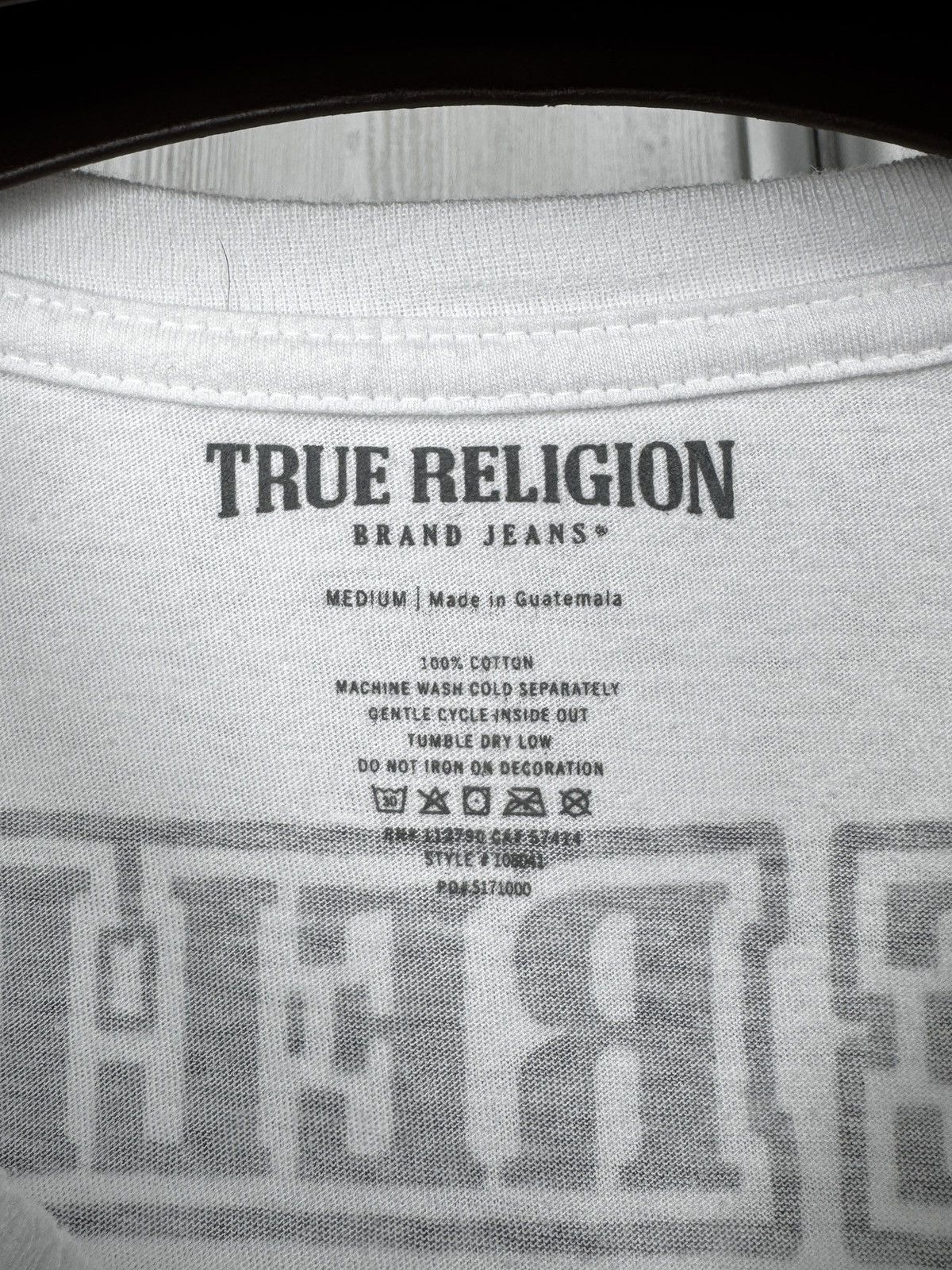 True Religion True Religion double side big logo white tee shirt size M Size US M / EU 48-50 / 2 - 8 Thumbnail