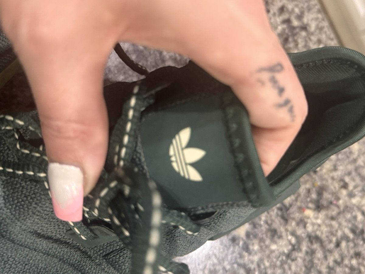 Reebok Adidas NMD R1 Boost Linen Green GW9477 Women's Size 6 Size US 6 / IT 36 - 5 Thumbnail
