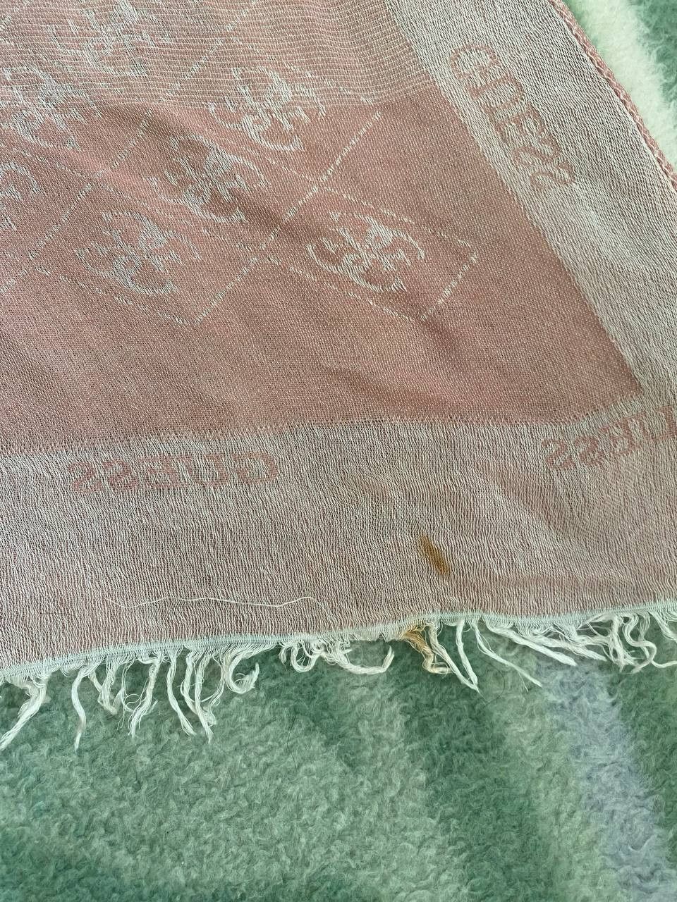 Guess Streetwear pink Scarves GUESS logo Vintage luxury Size ONE SIZE - 7 Thumbnail