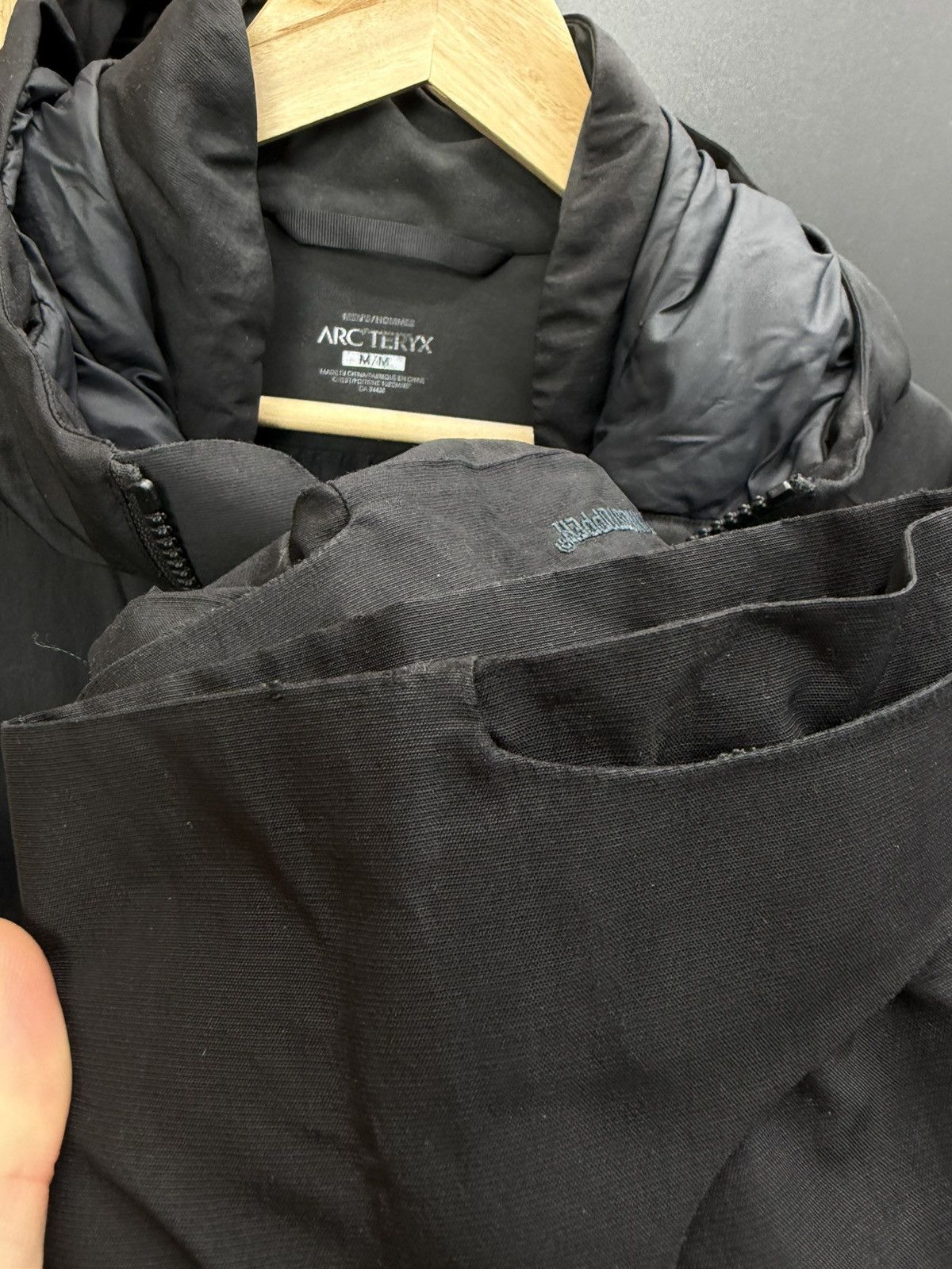 Arc'teryx Arc’teryx Khuno Black Hooded Windstopper Jacket Mens M Size US M / EU 48-50 / 2 - 11 Thumbnail