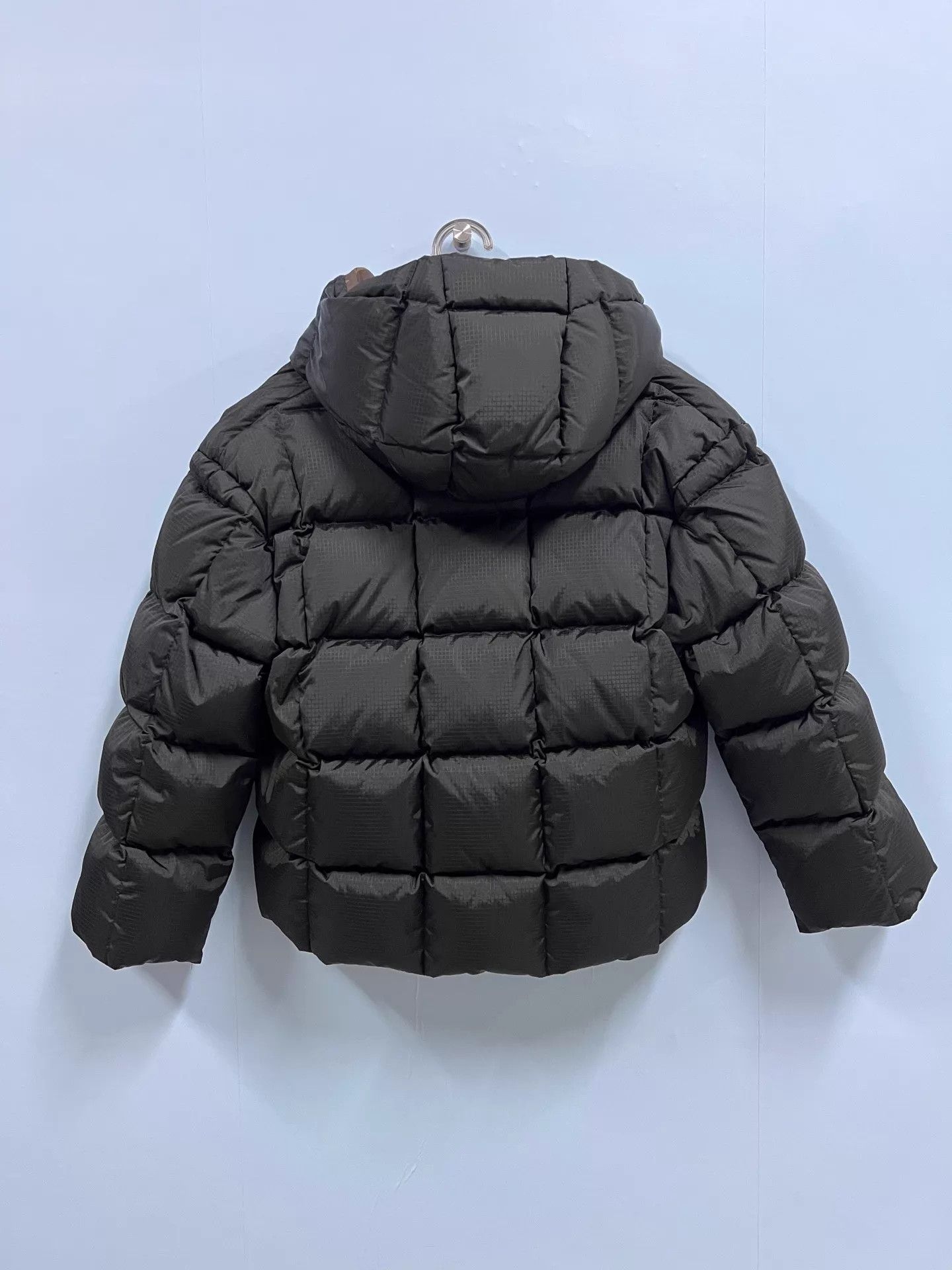 Louis Vuitton LV Monogram Capsule Down Jacket Size 36 NWT Size XS / US 0-2 / IT 36-38 - 3 Thumbnail