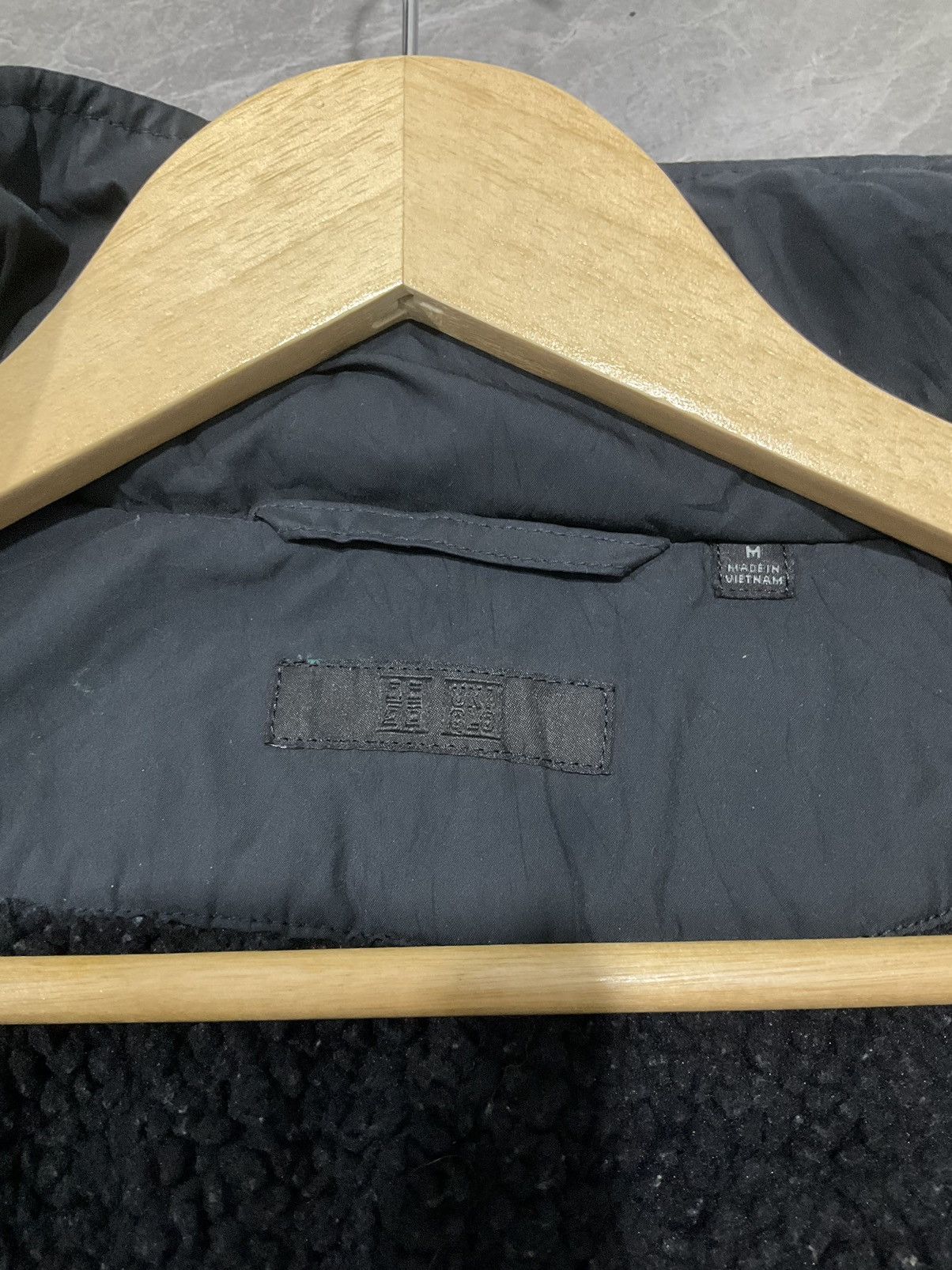 Uniqlo Uniqlo Soft Fabric Fleece Jacket with Hoodie Size Medium Size US M / EU 48-50 / 2 - 9 Thumbnail
