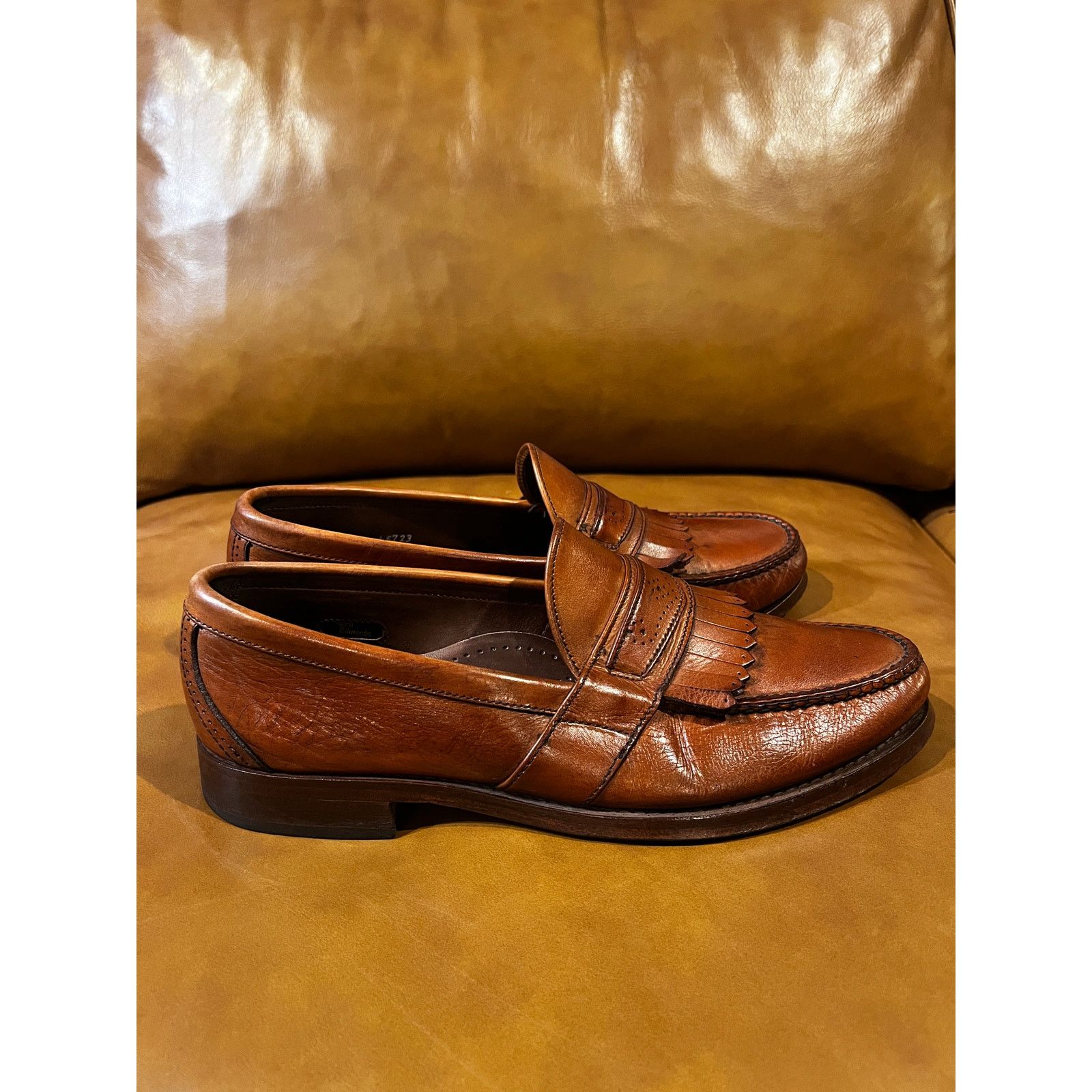 Allen Edmonds Allen Edmonds Huntington Brown Leather Kiltie Loafers 9.5 Size US 9.5 / EU 42-43 - 2 Thumbnail